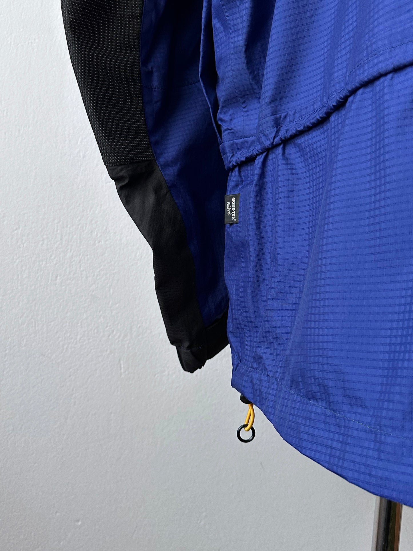 1990s Berghaus Extrem gore-tex jacket