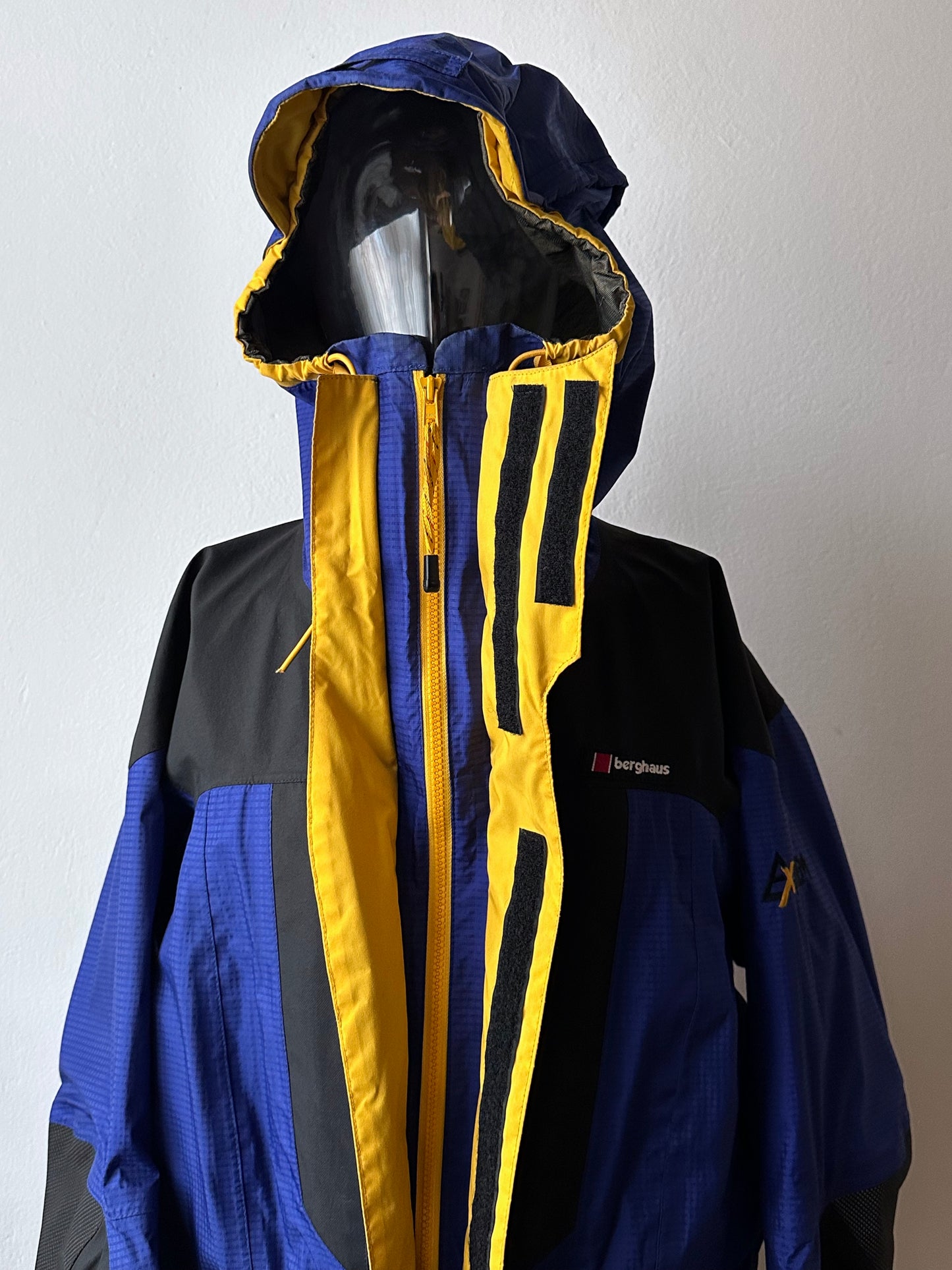 1990s Berghaus Extrem gore-tex jacket