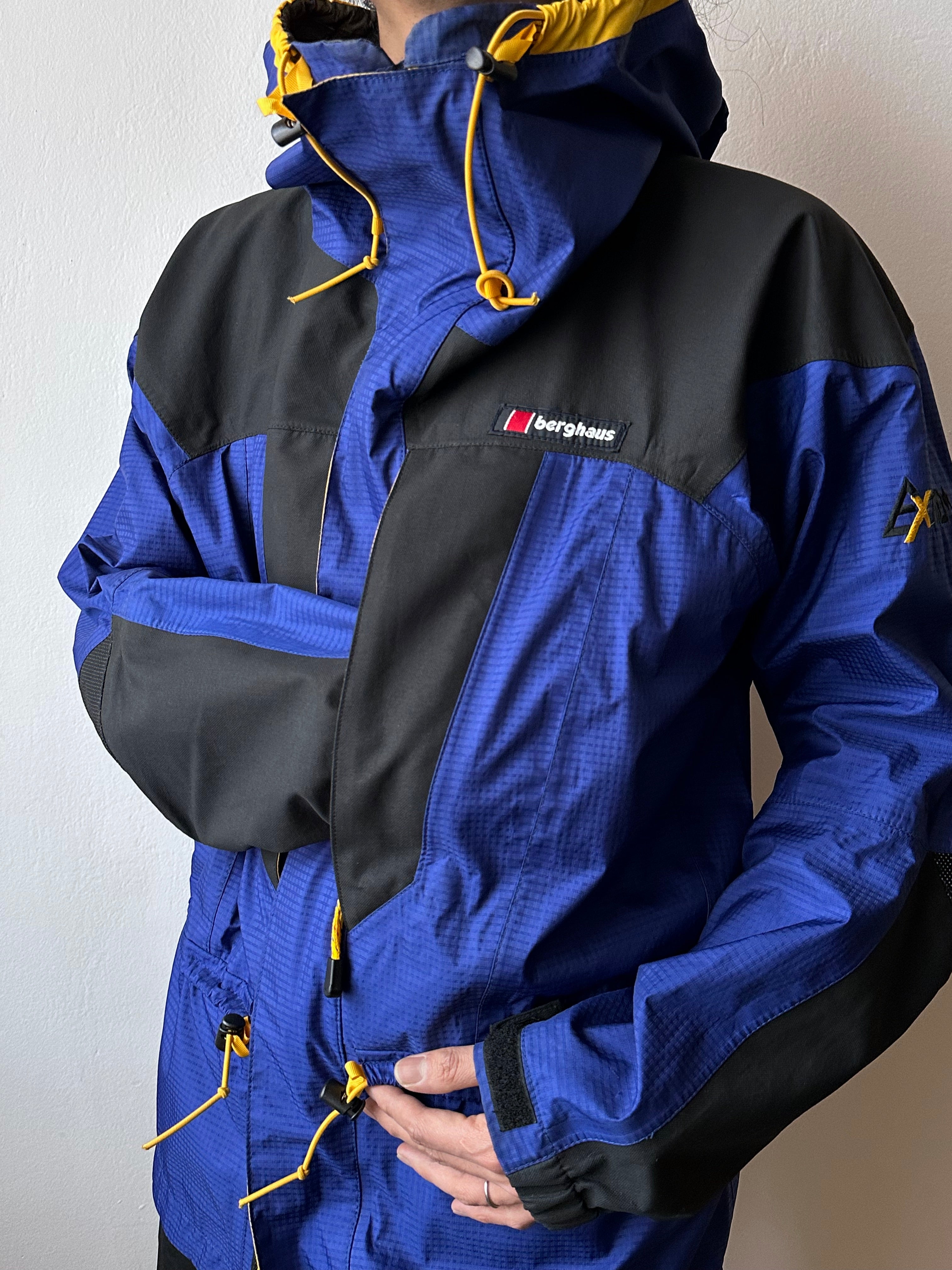 1990s Berghaus Extrem gore-tex jacket – TOTO