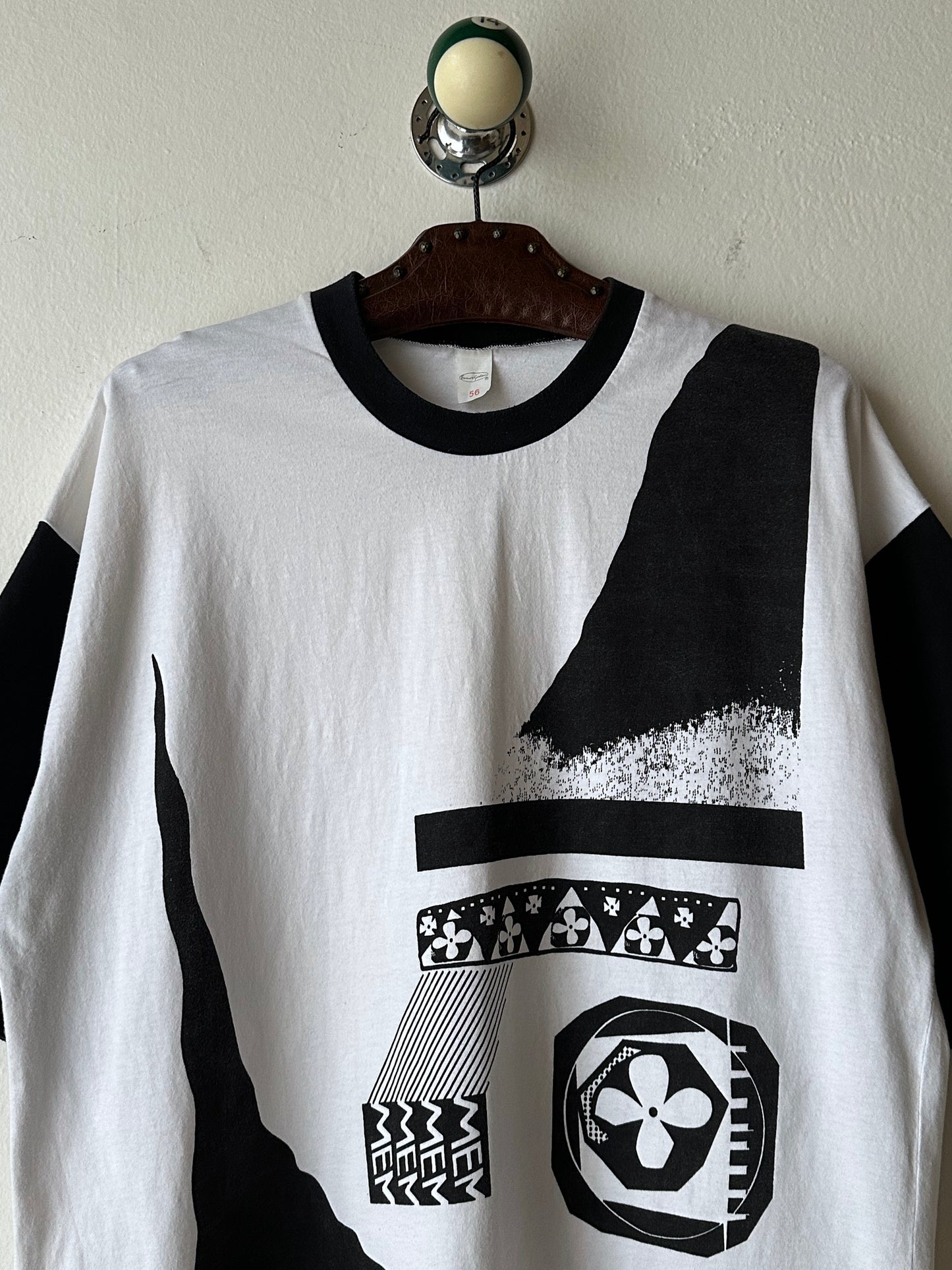 90s Unknown art tee - L