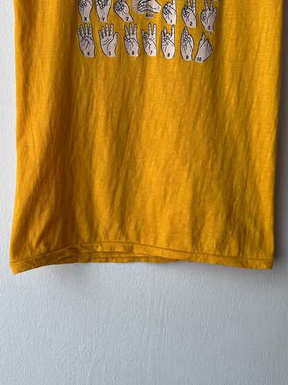 MANUAL ALPHABET - S