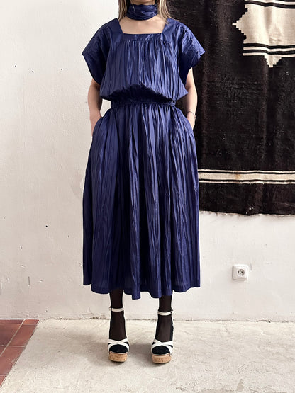 Gaston Jaunet French France designer designers dress navy blue midnight pleats pleated vintage 80s 90s 1980s 1990s Praha Prague made in Hungary ガストンジョーネ ガストン・ジョーネ ヴィンテージ 古着 ドレス プラハ 古着屋 ヴィンテージショップ アンティーク ストア ショップ TOTO