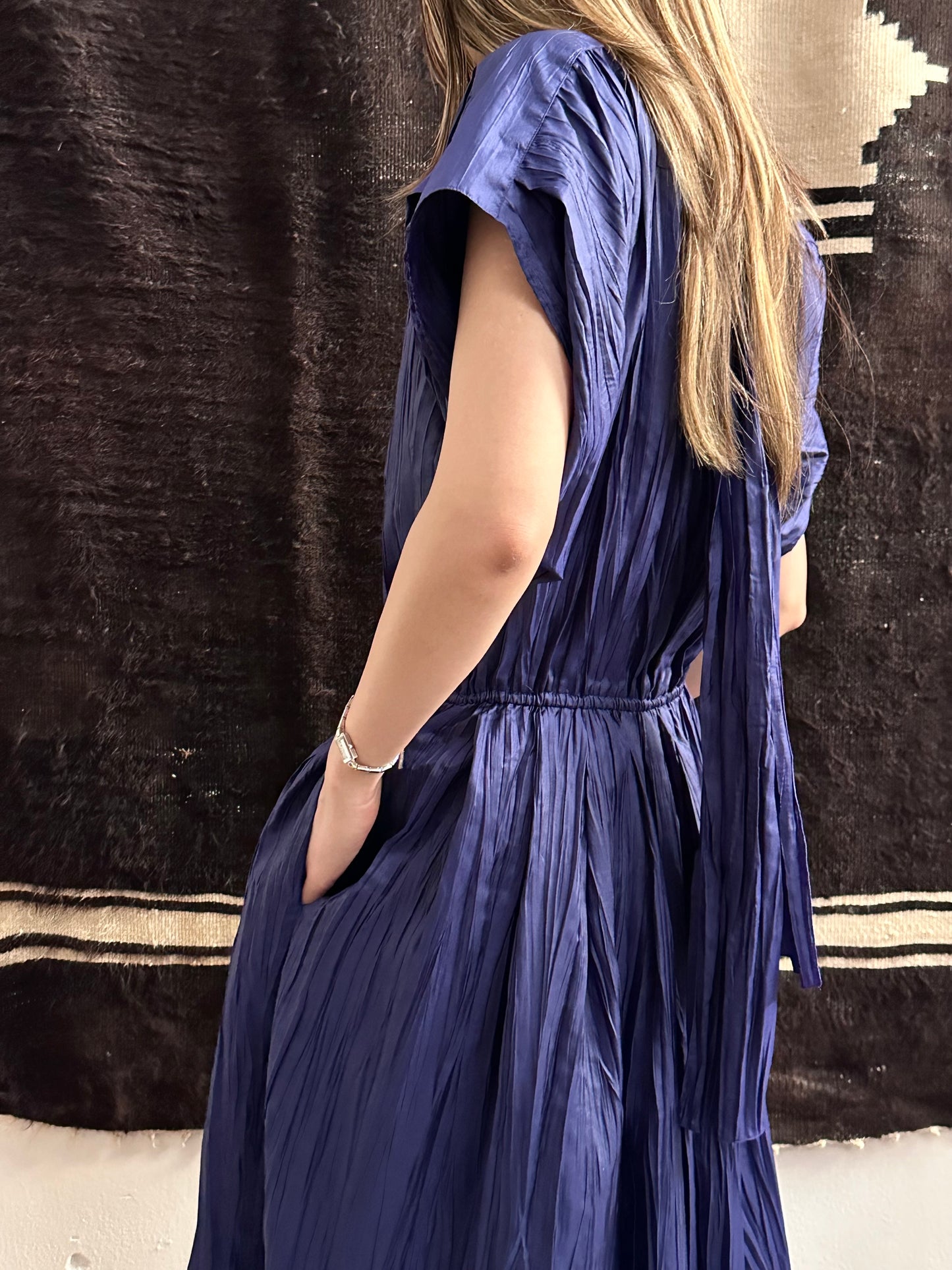 Gaston Jaunet French France designer designers dress navy blue midnight pleats pleated vintage 80s 90s 1980s 1990s Praha Prague made in Hungary 