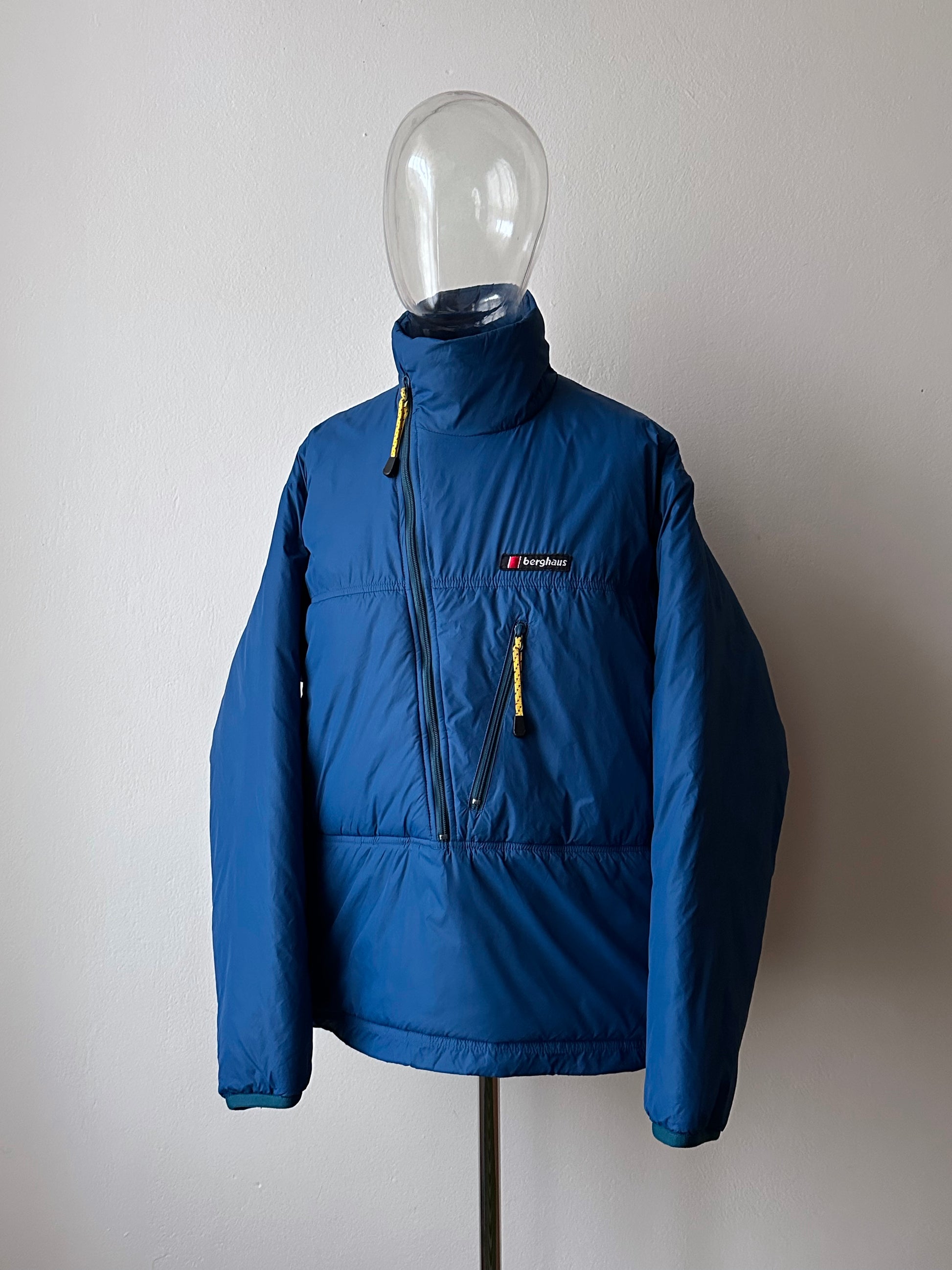 90's Berghaus Aqtash Extrem Polarguard バーグハウス  90年代 Made in GT.Britain UK OASIS オアシス TOTO プラハ 古着屋 Vintage clothing store Showroom Prague Antique shop アンティークショップ ユーロ古着 イギリス古着 ヨーロッパ古着 ユーロヴィンテージ 古着卸 totototrip 