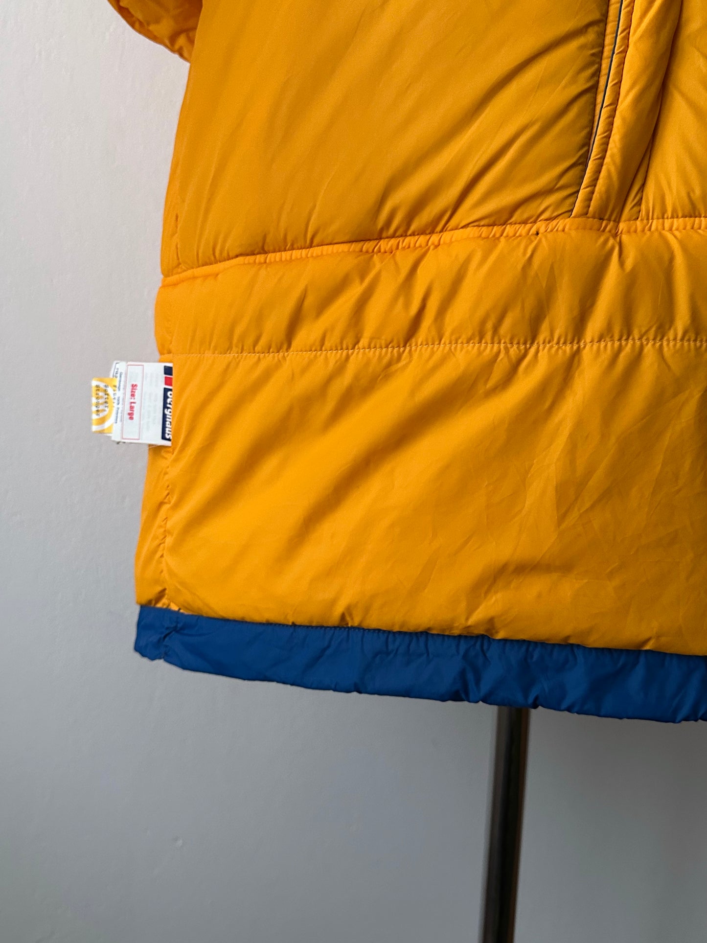 90's Berghaus Aqtash Extrem Polarguard バーグハウス  90年代 Made in GT.Britain UK OASIS オアシス TOTO プラハ 古着屋 Vintage clothing store Showroom Prague Antique shop アンティークショップ ユーロ古着 イギリス古着 ヨーロッパ古着 ユーロヴィンテージ 古着卸 totototrip 