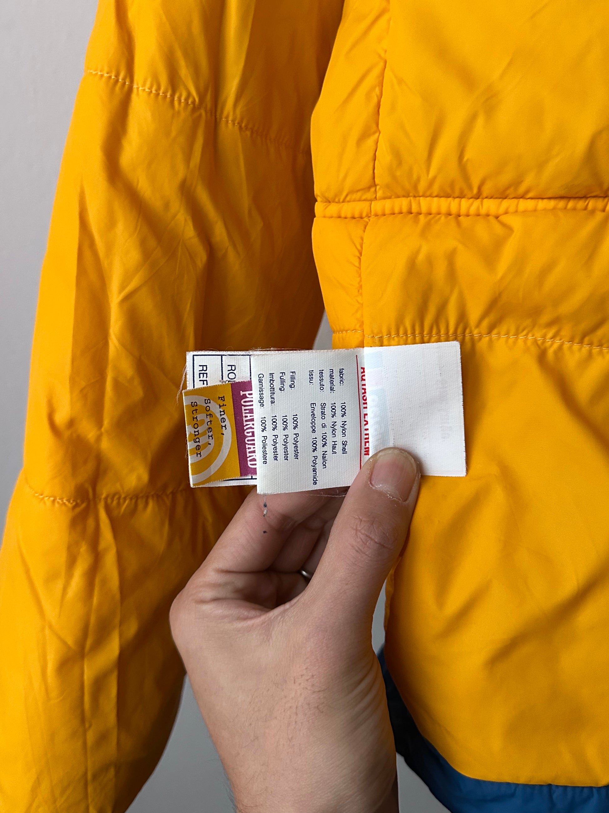 90's Berghaus Aqtash Extrem Polarguard バーグハウス  90年代 Made in GT.Britain UK OASIS オアシス TOTO プラハ 古着屋 Vintage clothing store Showroom Prague Antique shop アンティークショップ ユーロ古着 イギリス古着 ヨーロッパ古着 ユーロヴィンテージ 古着卸 totototrip 