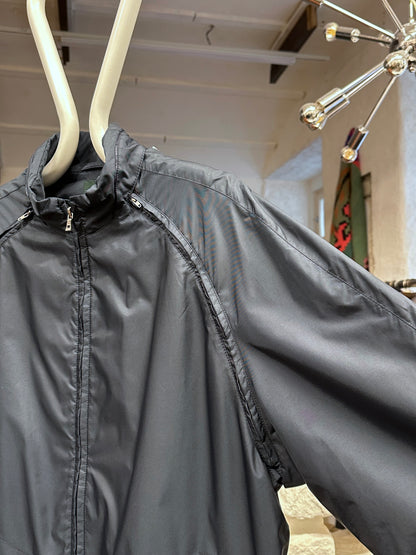 Hugo Boss Golf Vintage ヴィンテージ Y2k 2000's 2000年代 Toto Praha Prague Vintage clothing store 古着屋 古着 ユーロ古着 ヨーロッパ古着 プラハ テック modern モダン Nylon Jacket ナイロン 