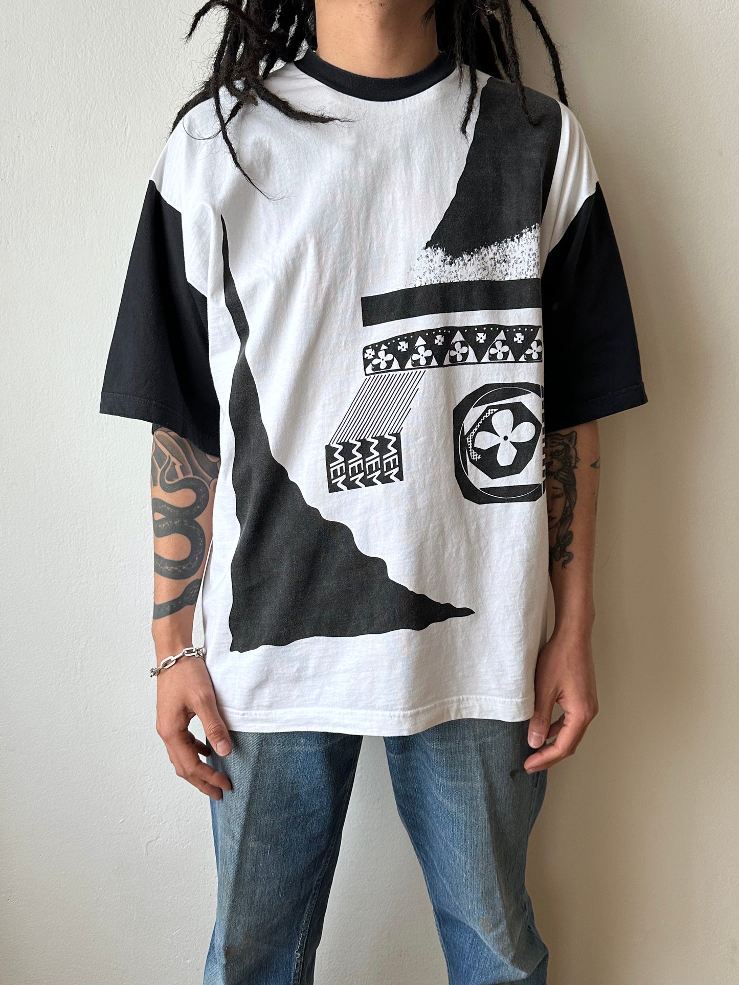 90s Unknown art tee - L