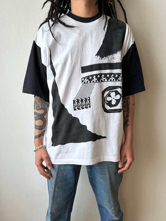 90s Unknown art tee - L
