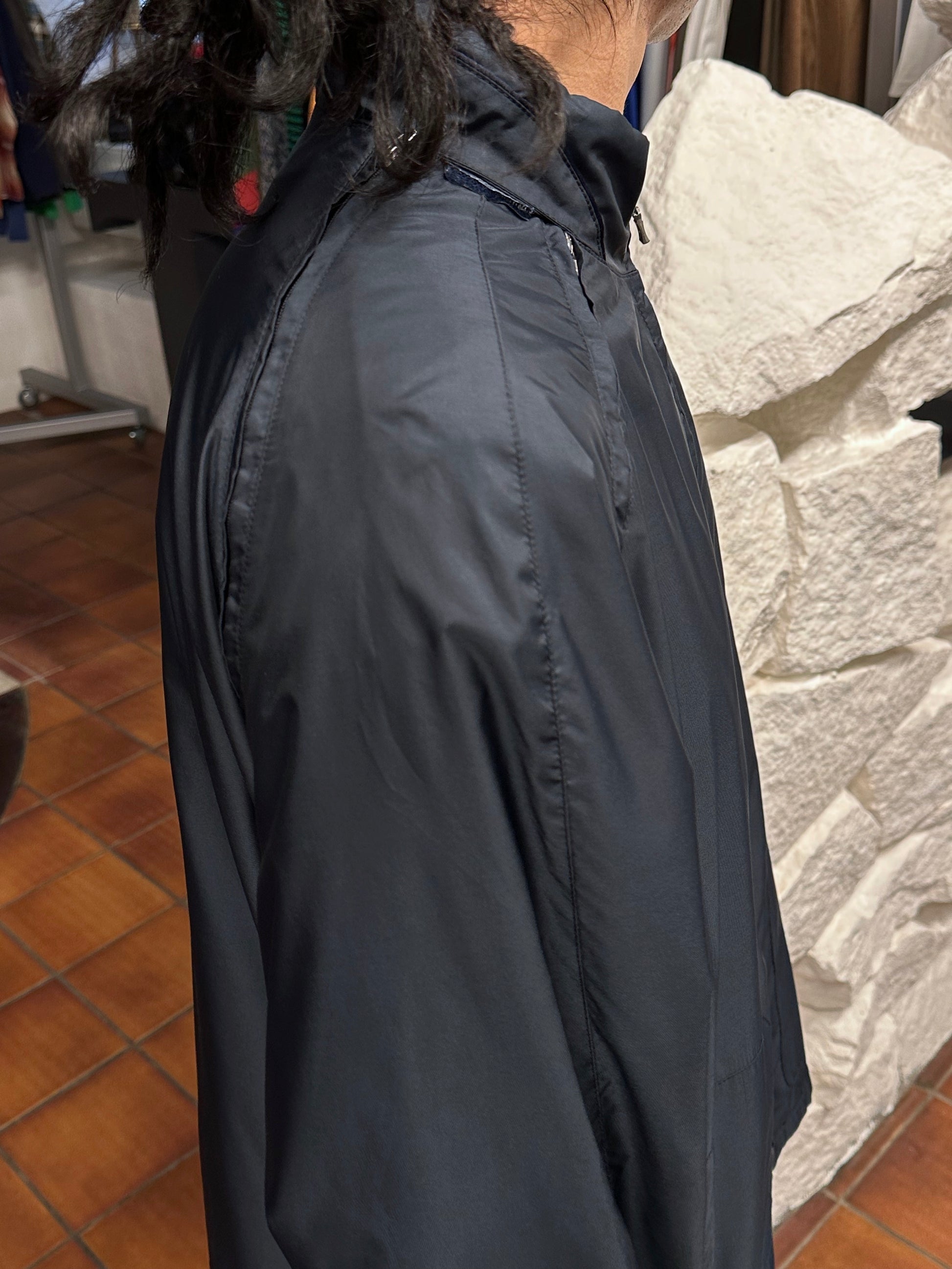 Hugo Boss Golf Vintage ヴィンテージ Y2k 2000's 2000年代 Toto Praha Prague Vintage clothing store 古着屋 古着 ユーロ古着 ヨーロッパ古着 プラハ テック modern モダン Nylon Jacket ナイロン 