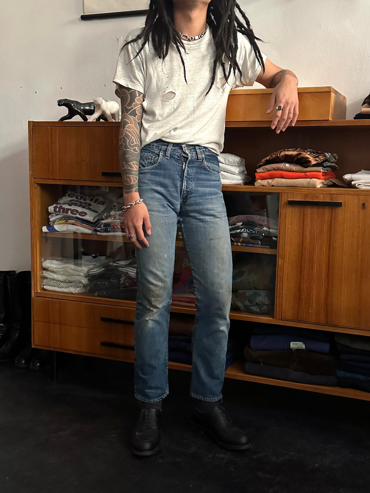 505 Big E 耳つき 60's 60年代 Levi's リーバイス 551ZXX ダブルエックス  過渡期 67年 68年 Vintage Jeans Denim Toto Praha Vintage clothing shop Antique shop 古着屋 プラハ Showroom appointment Prague ユーロ古着 ヨーロッパ古着 古着卸 ヴィンテージ