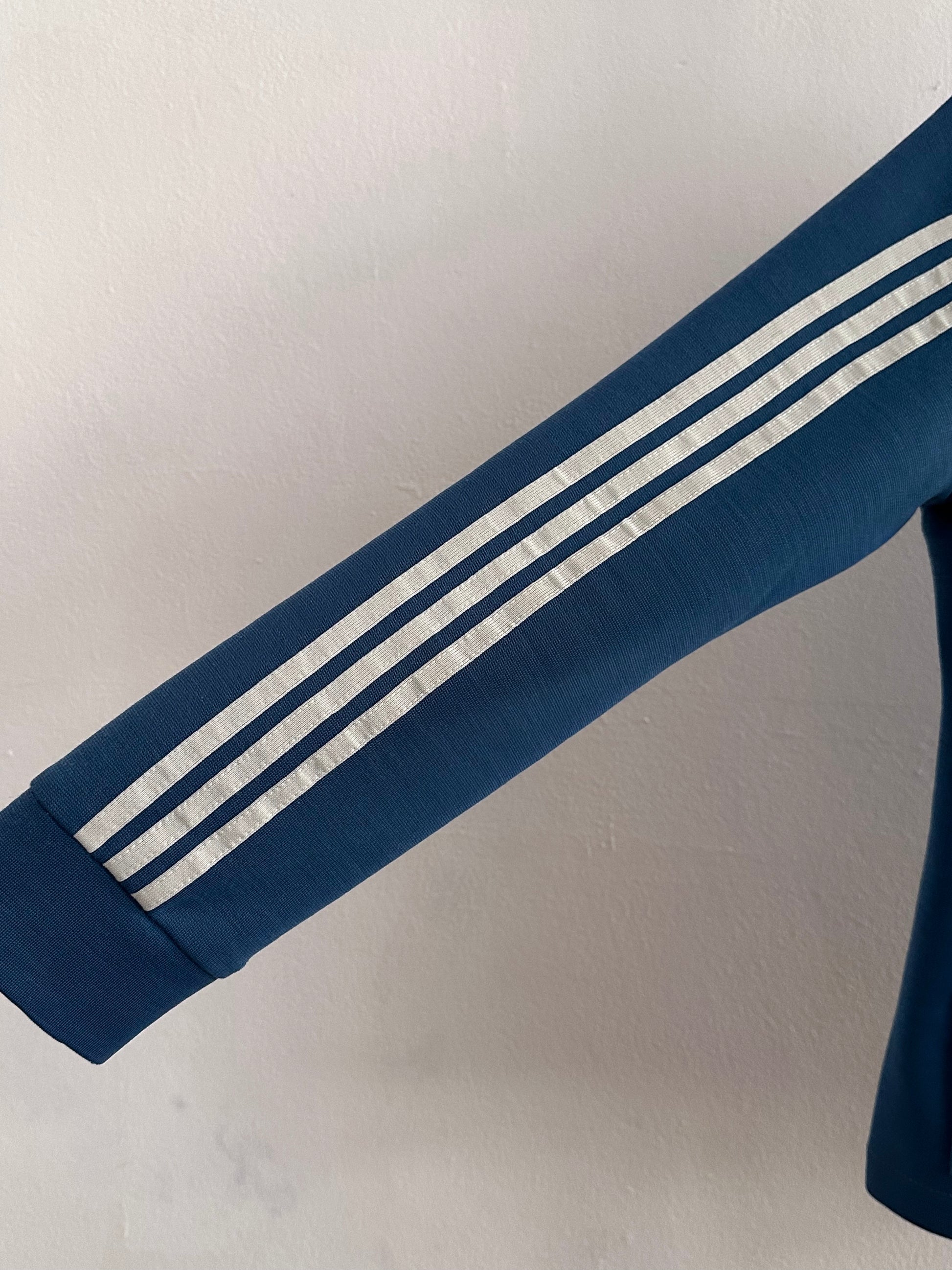 1970's adidas west germany club jersey jacket ガイコツ ジャージー Toto Praha Vintage clothing store Antique shop Prague プラハ 古着屋 古着 アンティークショップ ユーロ古着 アディダス ヨーロッパ古着 西ドイツ製