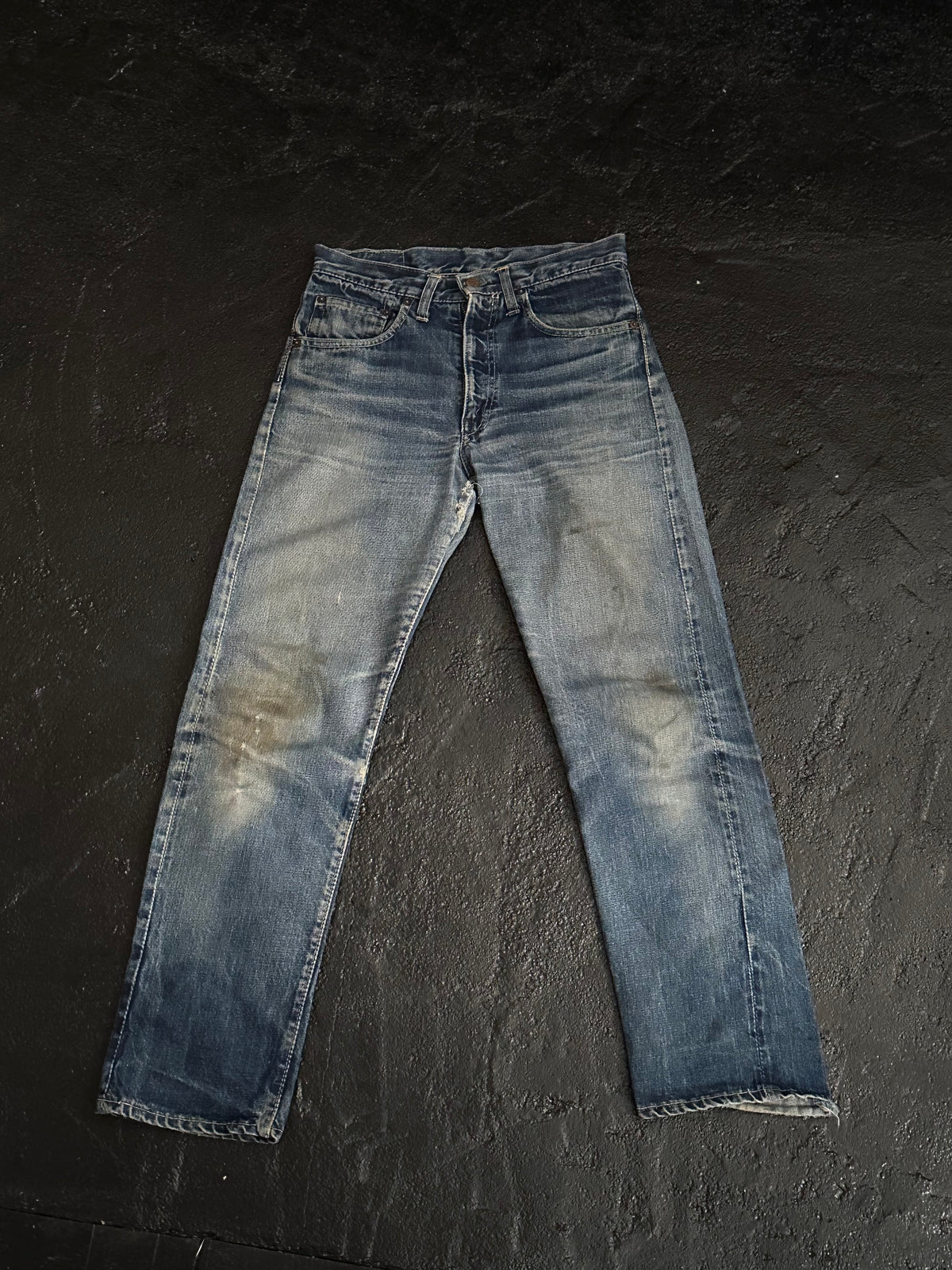 505 Big E 耳つき 60's 60年代 Levi's リーバイス 551ZXX ダブルエックス  過渡期 67年 68年 Vintage Jeans Denim Toto Praha Vintage clothing shop Antique shop 古着屋 プラハ Showroom appointment Prague ユーロ古着 ヨーロッパ古着 古着卸 ヴィンテージ