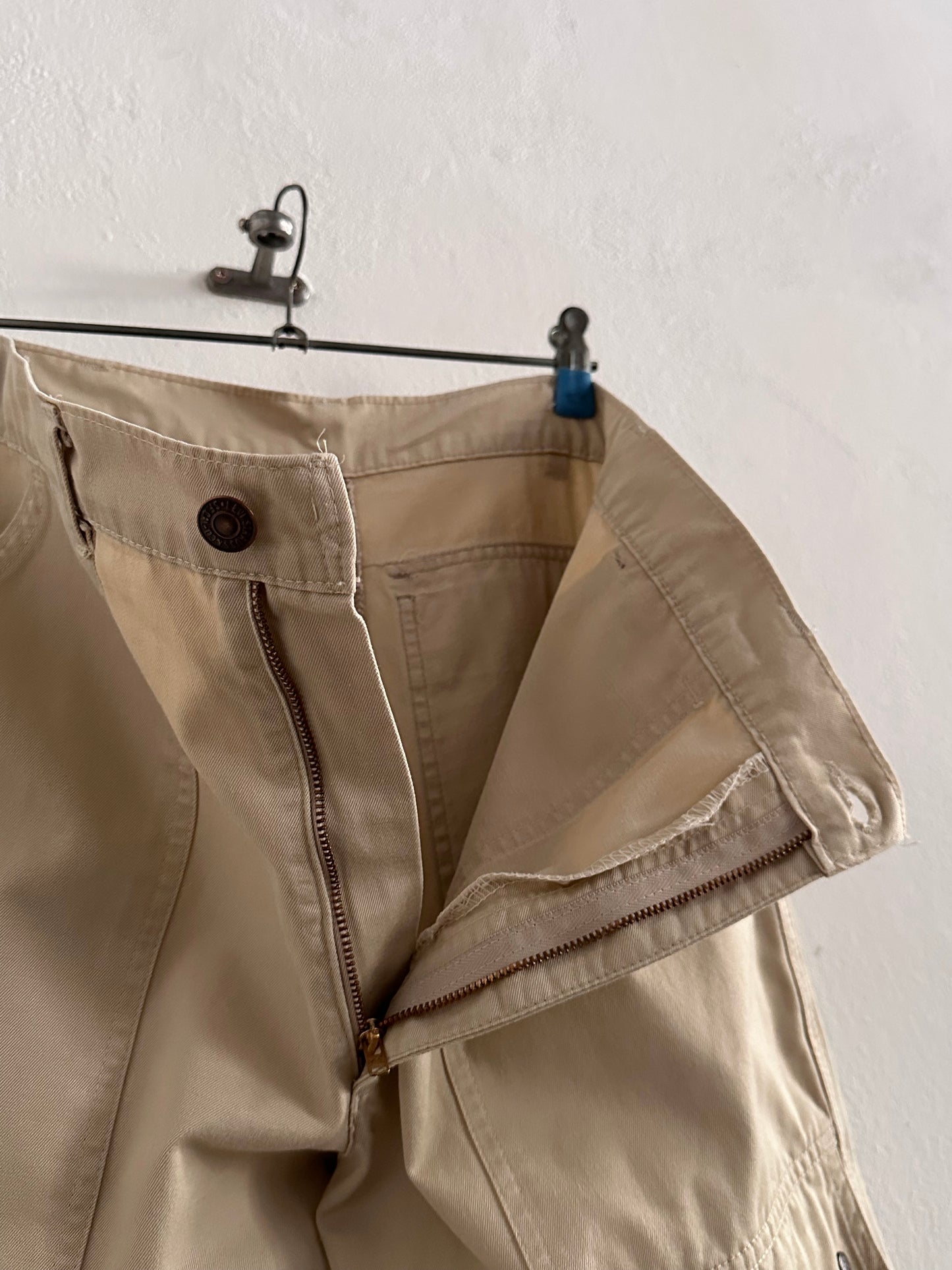 80's Levi's 90's Vintage Made in Italy イタリア製 80年代 リーバイス 90年代 ヴィンテージ Toto Praha Vintage clothing store Antique shop Prague 古着屋 アンティークショップ プラハ ユーロ古着  ヨーロッパ古着 古着卸 