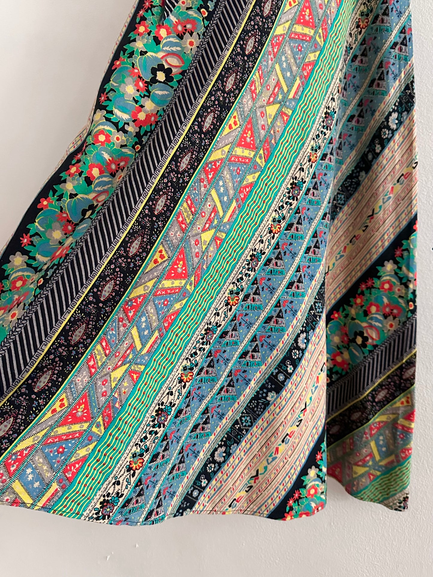 70s beautiful fabrick skirt W28-29