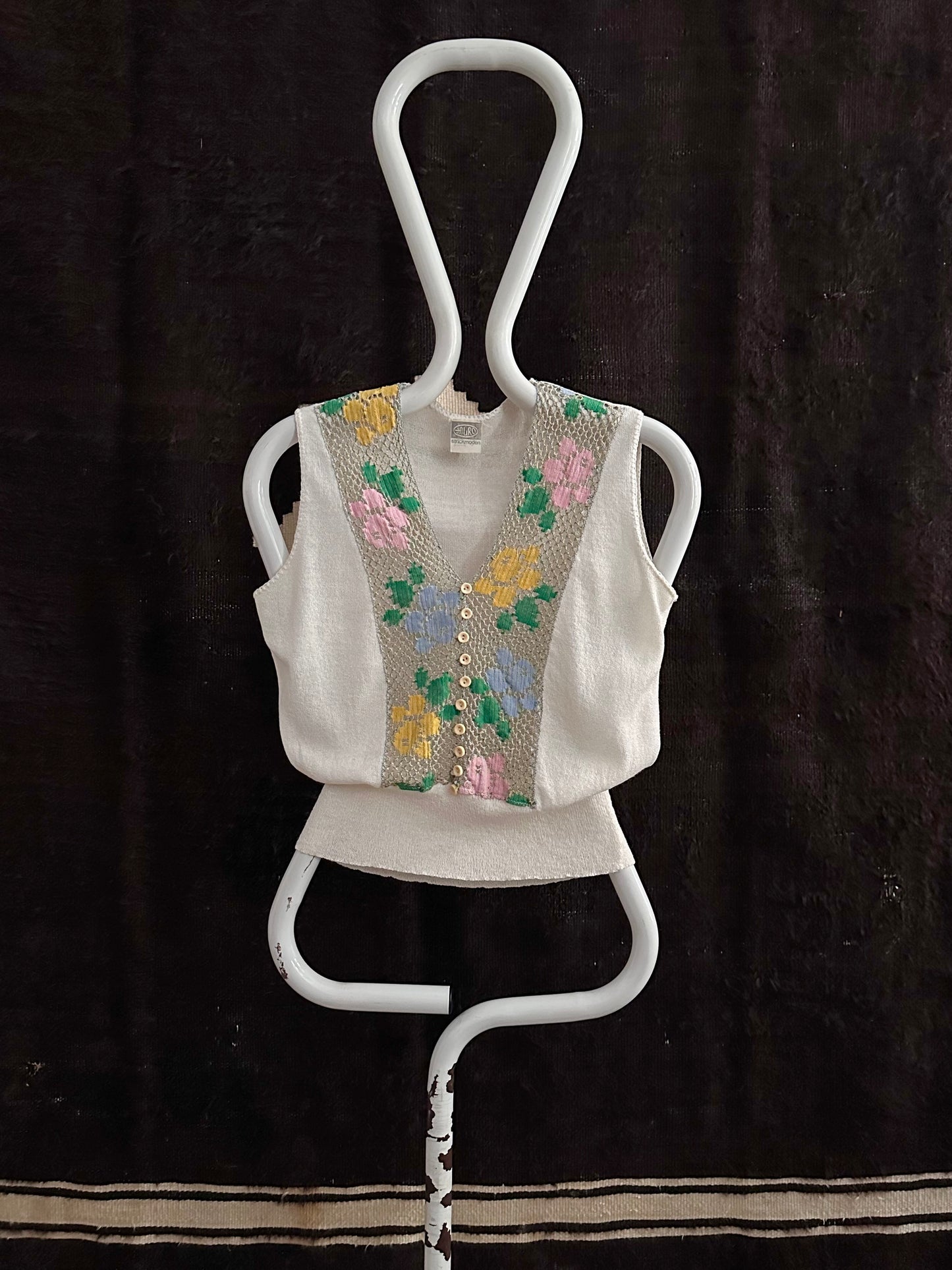 70s flower crochet chest summer knit