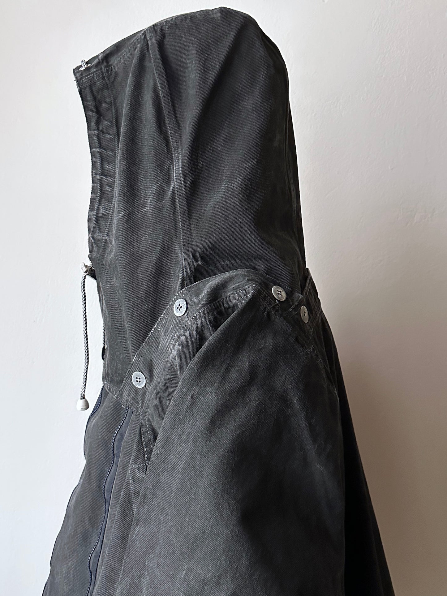 Berlin 90's Cotton jacket many zipper Garment dyed Black Toto Praha Vintage clothing store Showroom Prague Rare 90年代 古着屋  プラハ 黒 ガーメントダイ ユーロ古着 ヨーロッパ古着 ユーロヴィンテージ