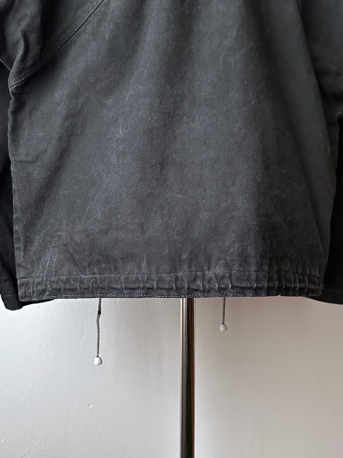 Berlin 90's Cotton jacket many zipper Garment dyed Black Toto Praha Vintage clothing store Showroom Prague Rare 90年代 古着屋  プラハ 黒 ガーメントダイ ユーロ古着 ヨーロッパ古着 ユーロヴィンテージ