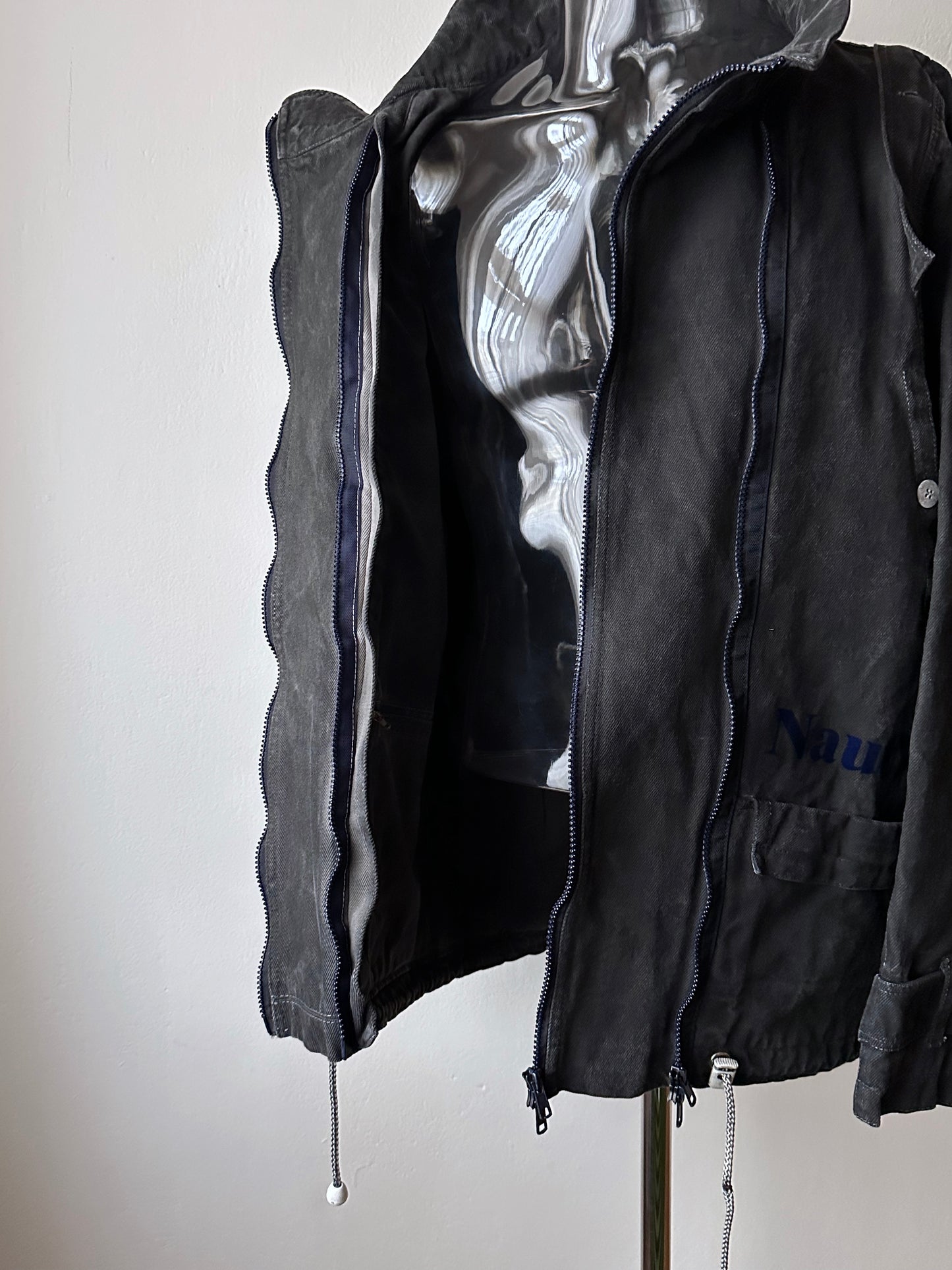 Berlin 90's Cotton jacket many zipper Garment dyed Black Toto Praha Vintage clothing store Showroom Prague Rare 90年代 古着屋  プラハ 黒 ガーメントダイ ユーロ古着 ヨーロッパ古着 ユーロヴィンテージ