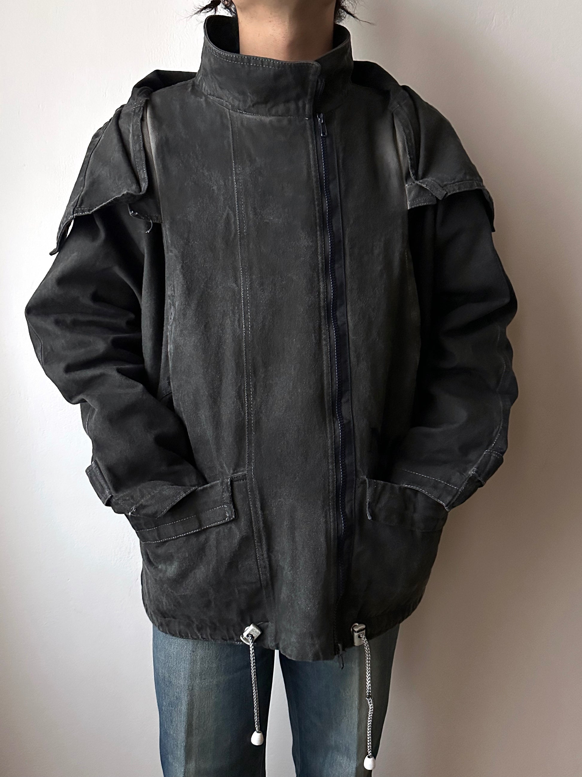 Berlin 90's Cotton jacket many zipper Garment dyed Black Toto Praha Vintage clothing store Showroom Prague Rare 90年代 古着屋  プラハ 黒 ガーメントダイ ユーロ古着 ヨーロッパ古着 ユーロヴィンテージ