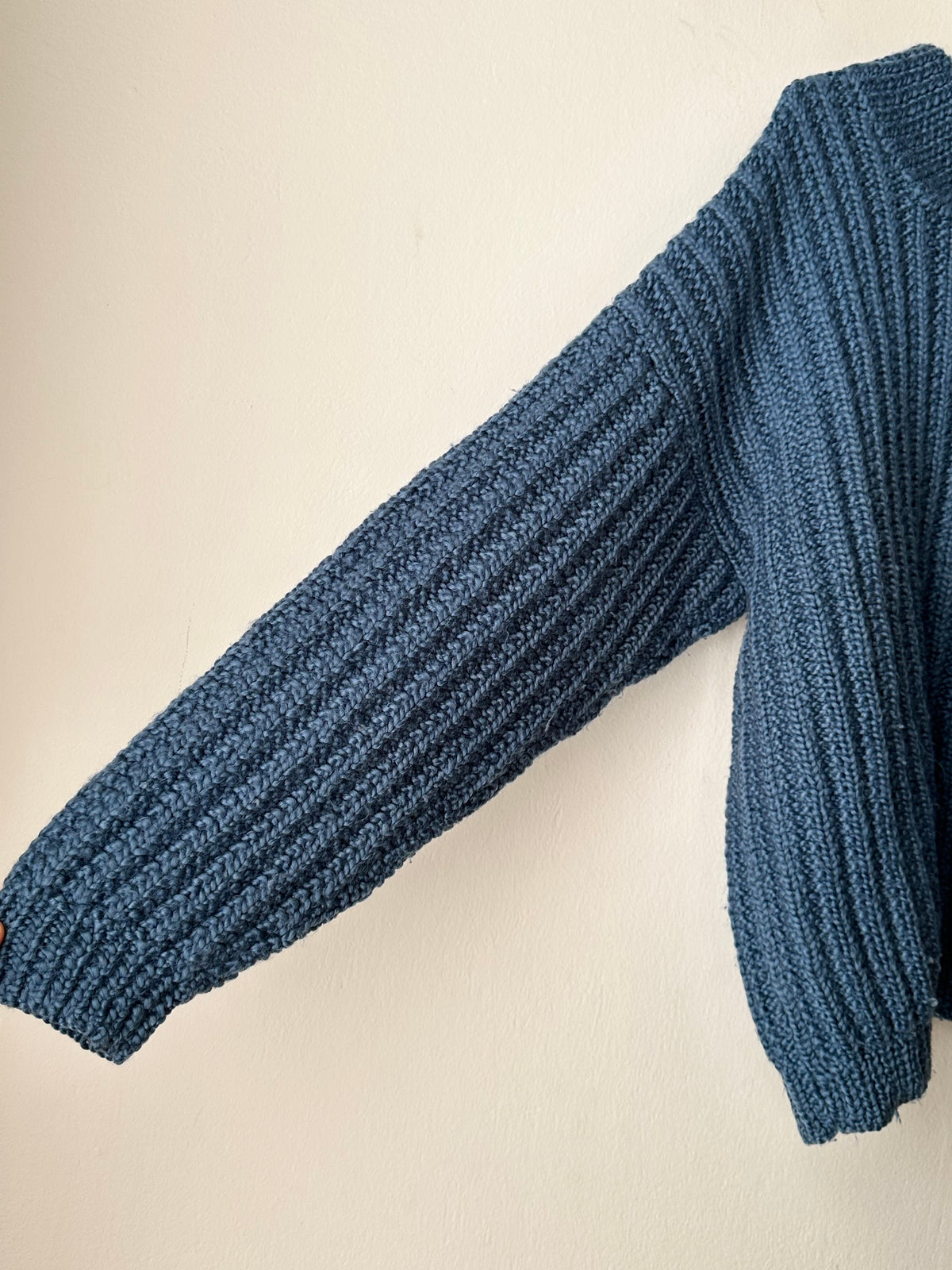 Handmade wool sweater in cloudy blue
