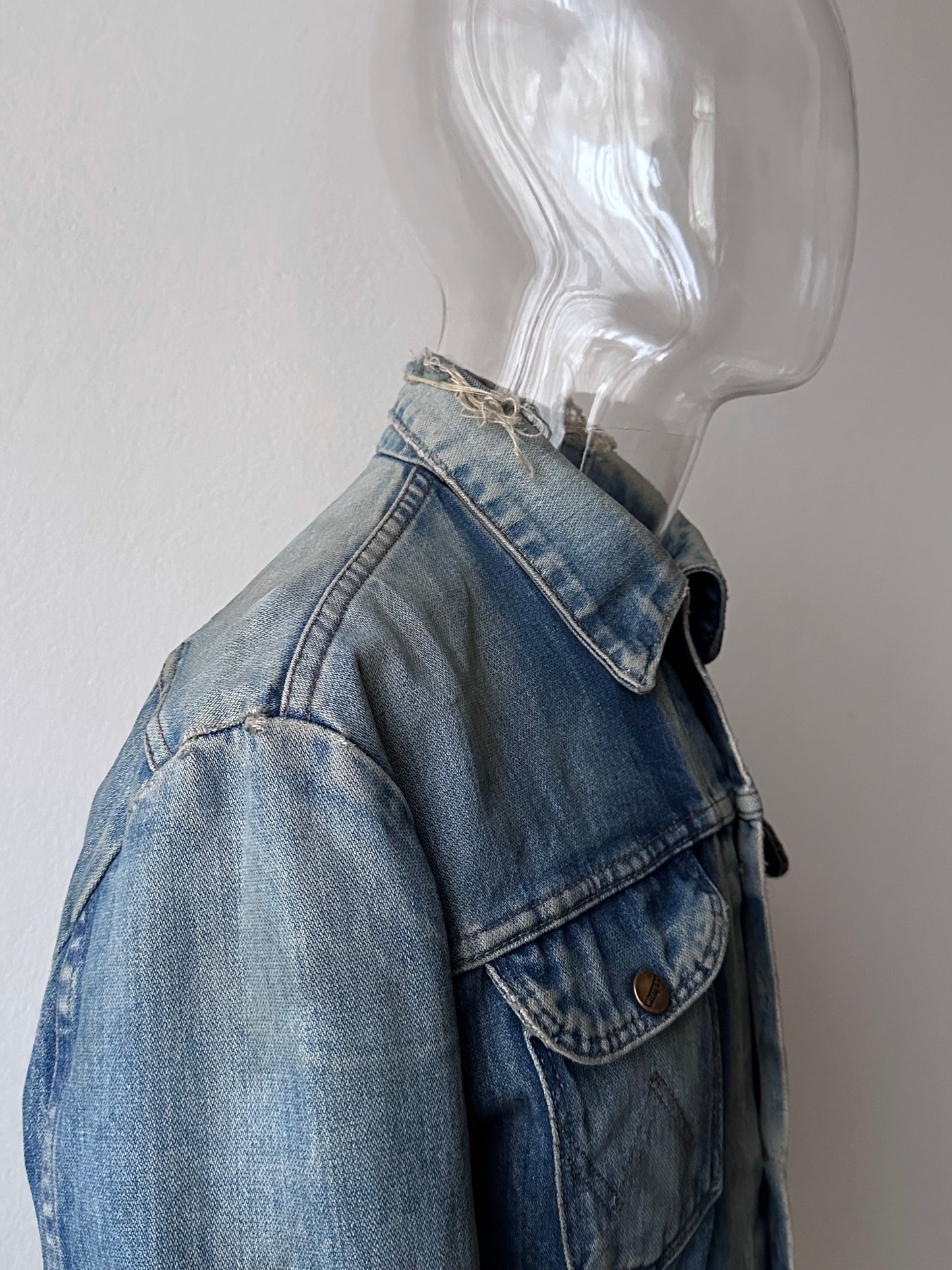90s Wrangler denim jacket