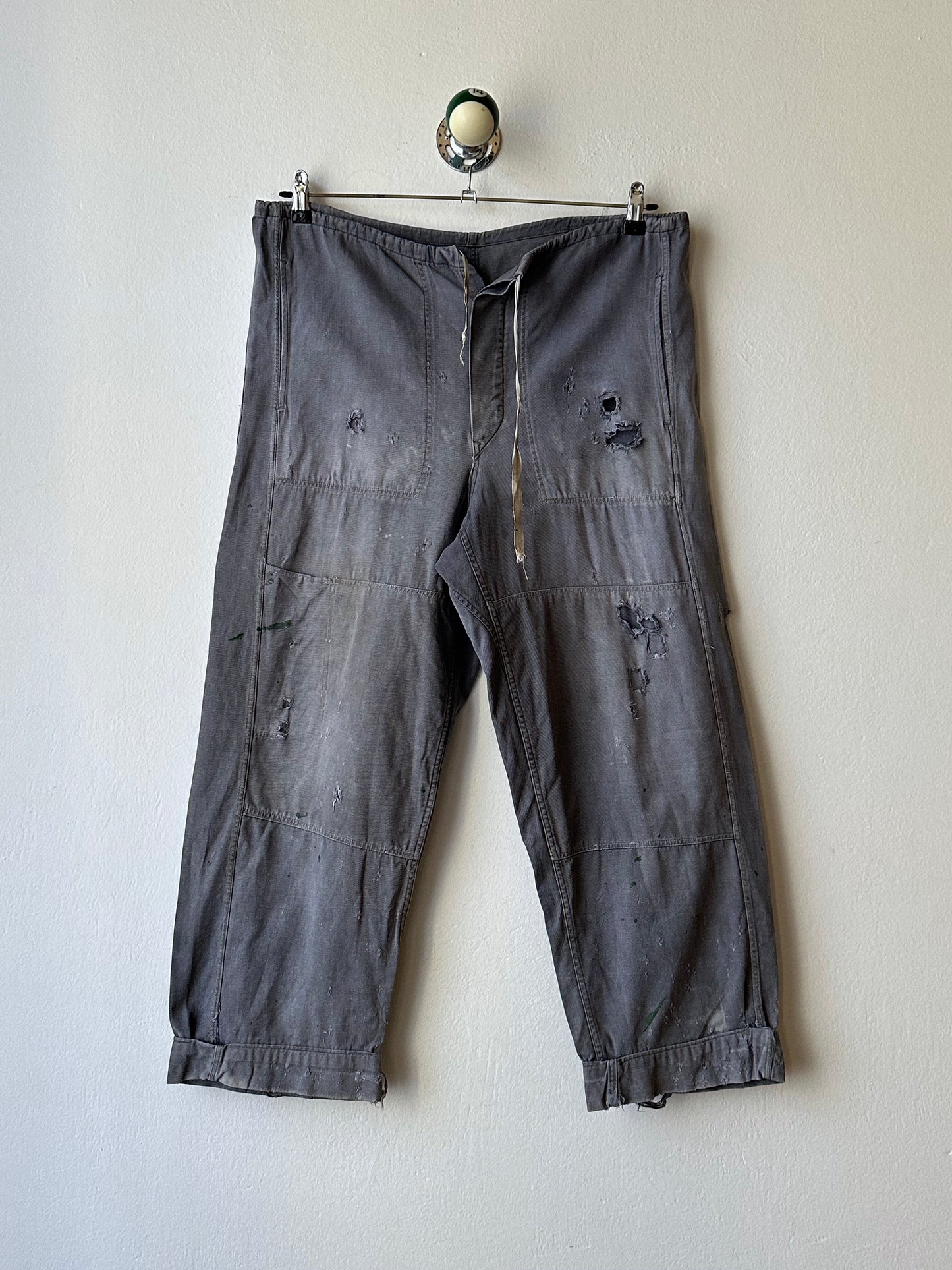 Circa 1940s Czechoslovakian work trousers - w37