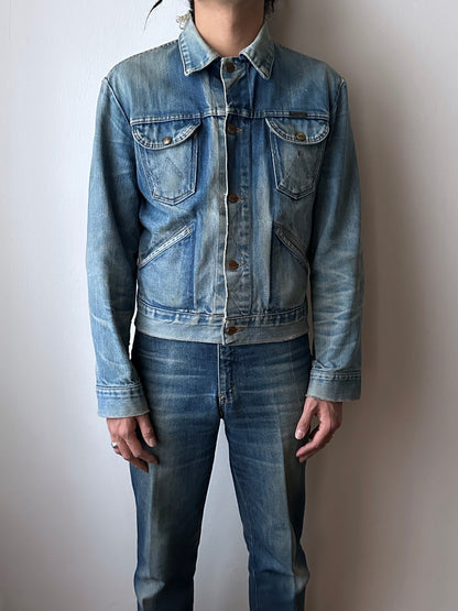 90s Wrangler denim jacket