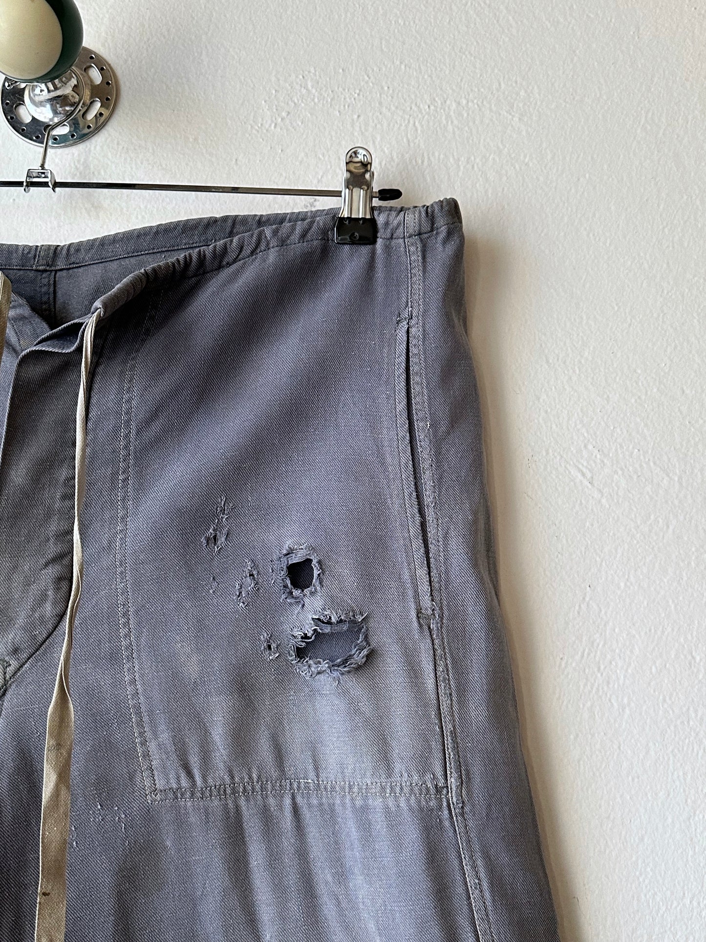 Circa 1940s Czechoslovakian work trousers - w37