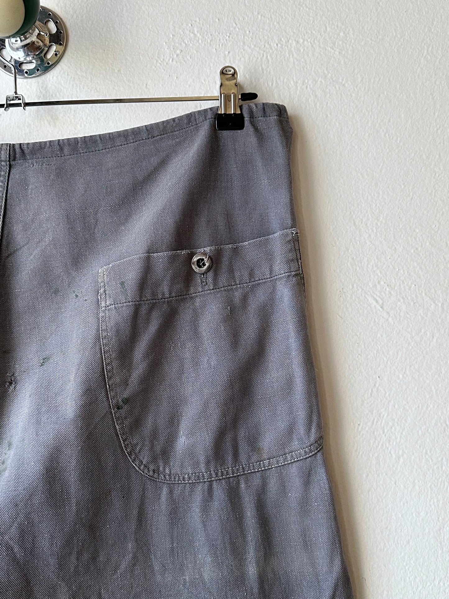 Circa 1940s Czechoslovakian work trousers - w37