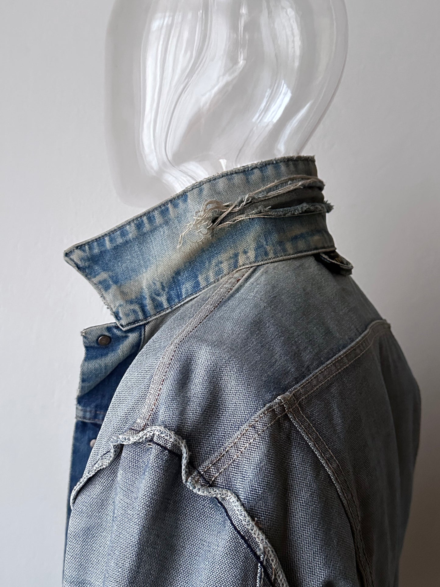 90s Wrangler denim jacket