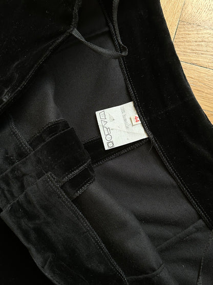 BIG! black velours shorts W36