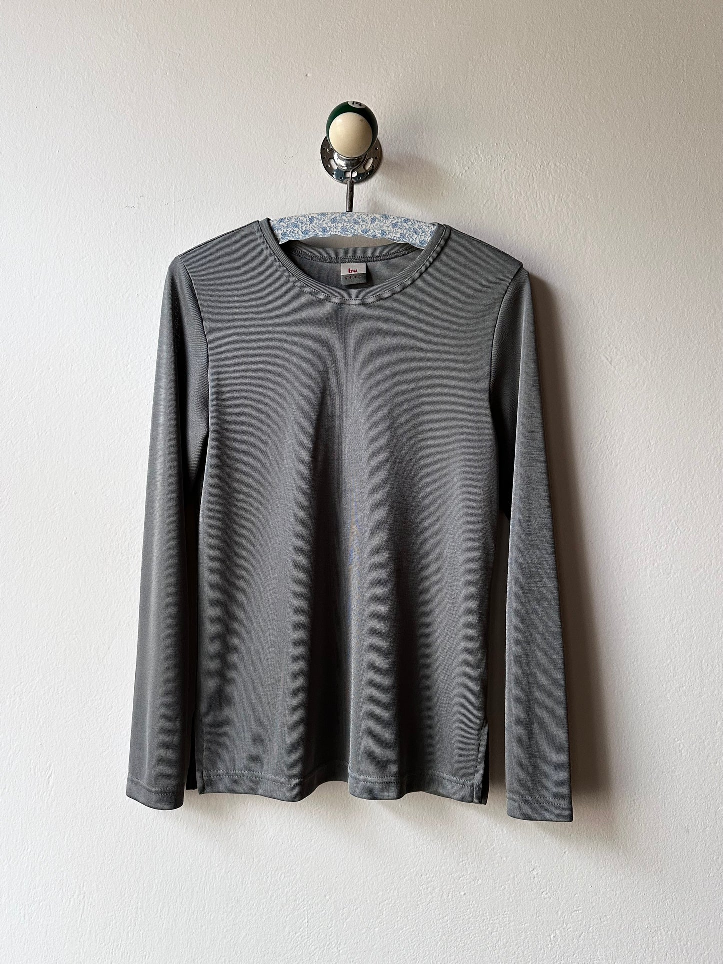 Vintage polyester tops 2-pack