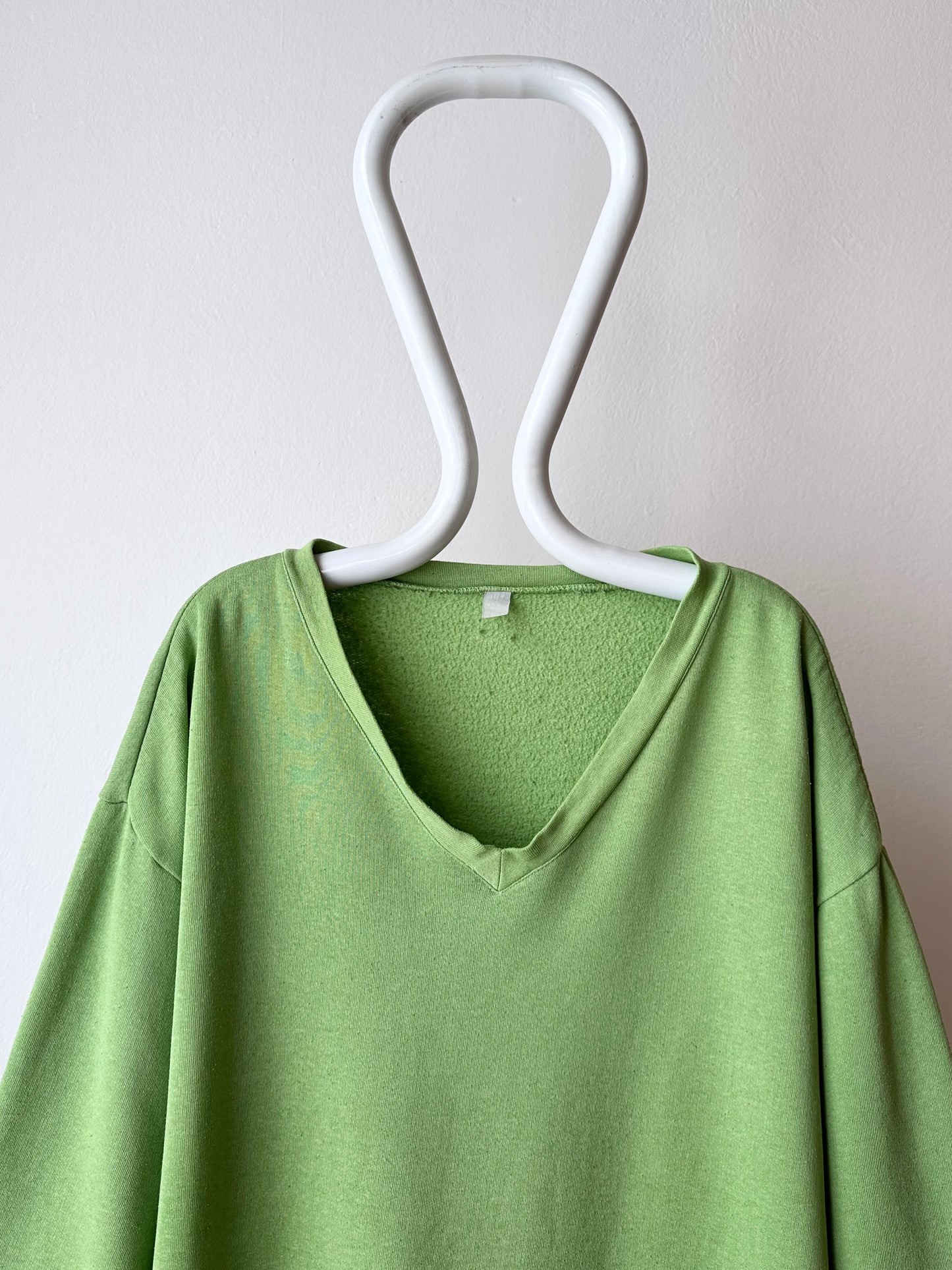 deep V green - BIG
