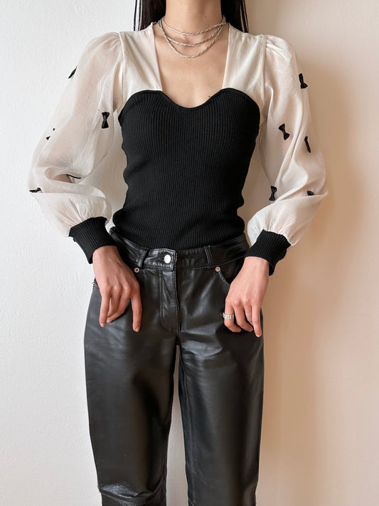 special ribbon blouse