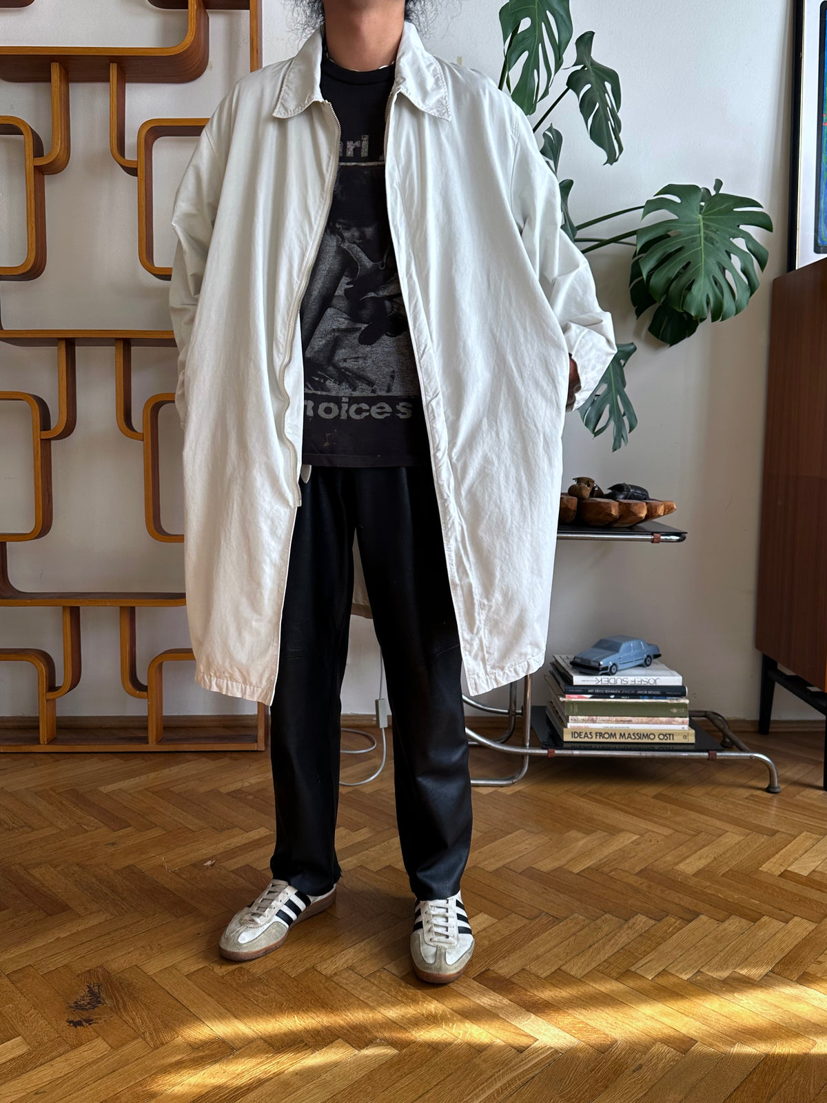 C.P. Company SS'00 2000's 2000年代 Massimo Osti マッシモオスティ Made in Italy イタリア製 イタリア古着 Cotton Nylon Coat Gray ナイロン コート 灰色 グレー Toto Praha Vintage clothing shop Antique shop 古着屋 プラハ Showroom appointment Prague ユーロ古着 ヨーロッパ古着 古着卸 ヴィンテージ