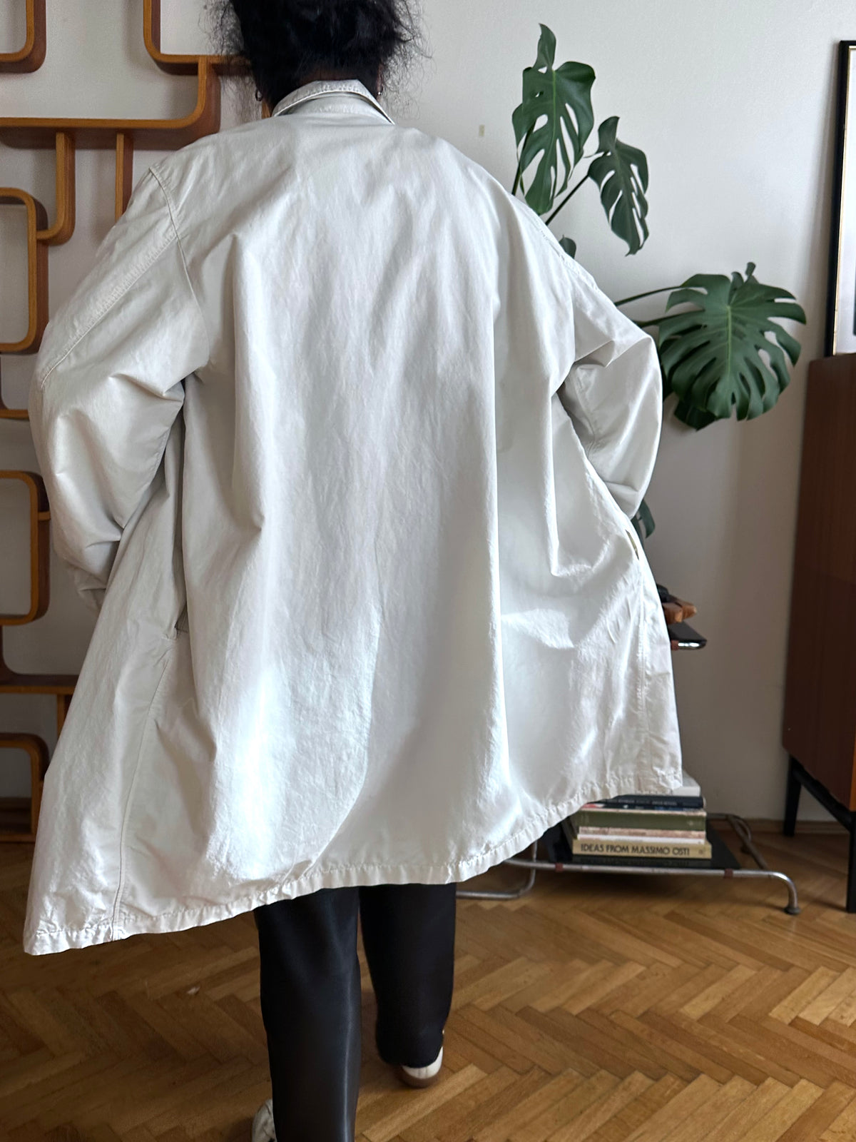 C.P. Company SS'00 2000's 2000年代 Massimo Osti マッシモオスティ Made in Italy イタリア製 イタリア古着 Cotton Nylon Coat Gray ナイロン コート 灰色 グレー Toto Praha Vintage clothing shop Antique shop 古着屋 プラハ Showroom appointment Prague ユーロ古着 ヨーロッパ古着 古着卸 ヴィンテージ
