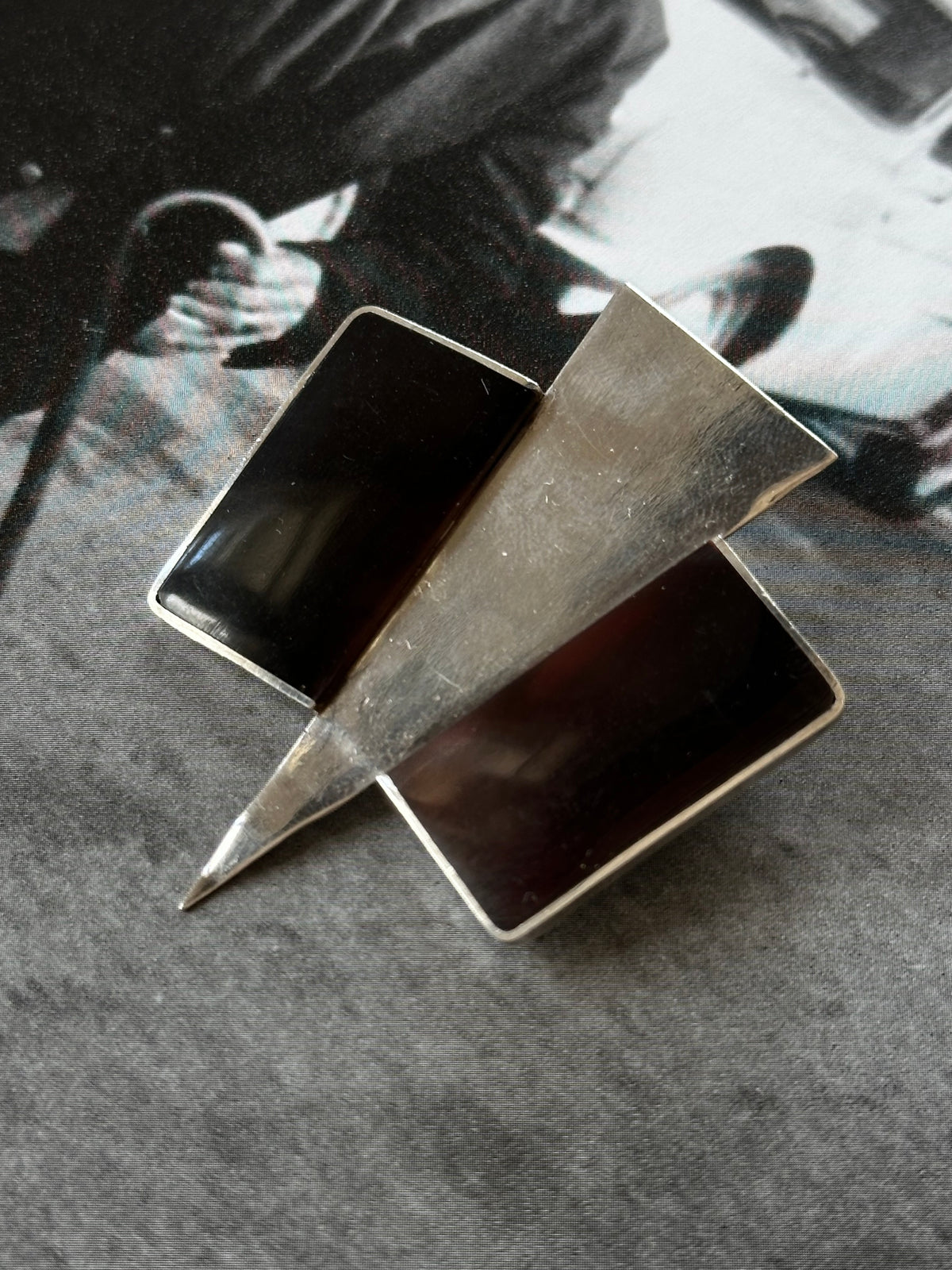 Early 90s East German brooch Ag925