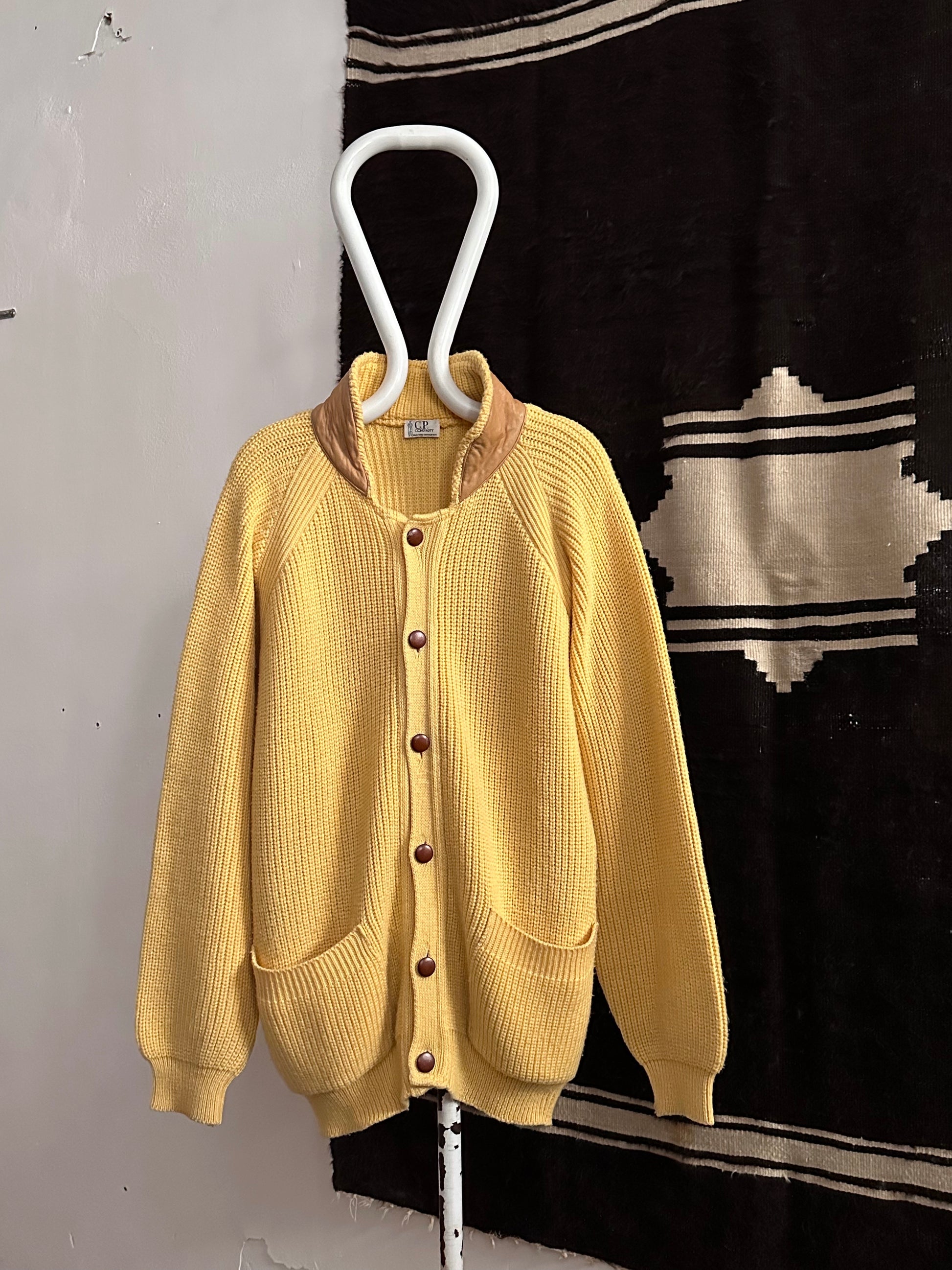 CP Company 80's Vintage Massimo Osti マッシモオスティ Made in Italy 80年代 ヴィンテージ イタリア古着 ニット Rare レア Toto Praha Vintage clothing store Antique shop Prague 古着屋 アンティークショップ プラハ ユーロ古着  ヨーロッパ古着 古着卸 