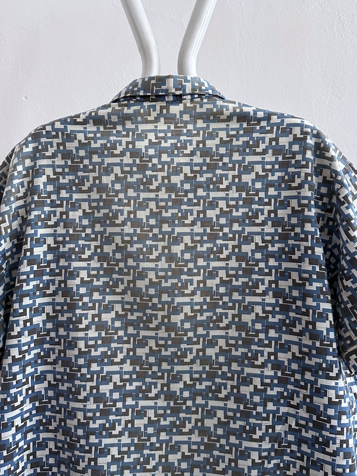 80s Pullover Shirt