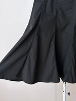 deep slit black skirt W28