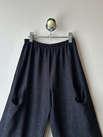 Toto Praha Vintage clothing shop Antique shop 古着屋 プラハ Showroom appointment Prague ユーロ古着 ヨーロッパ古着 古着卸 ヴィンテージ 