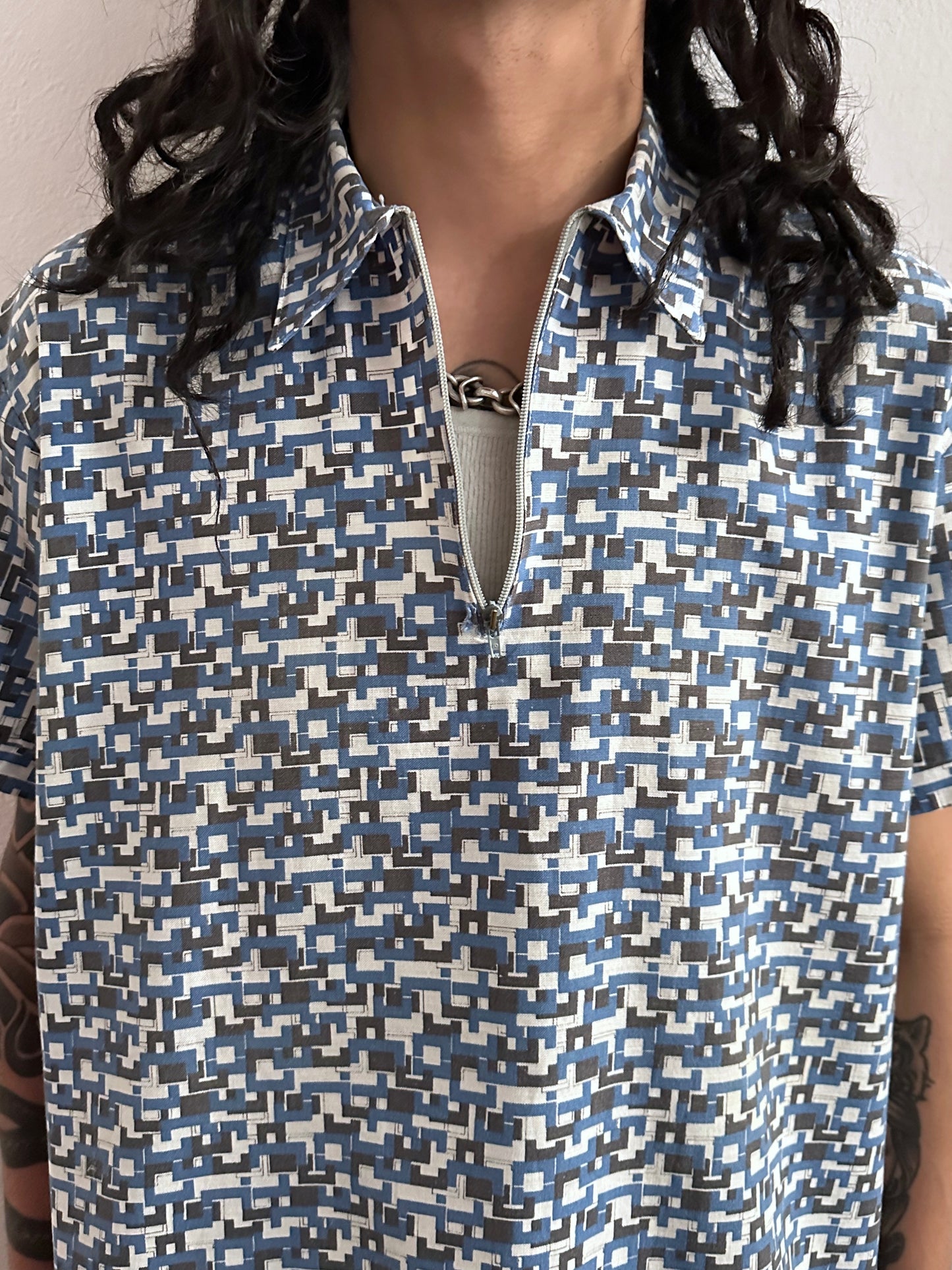 80s Pullover Shirt
