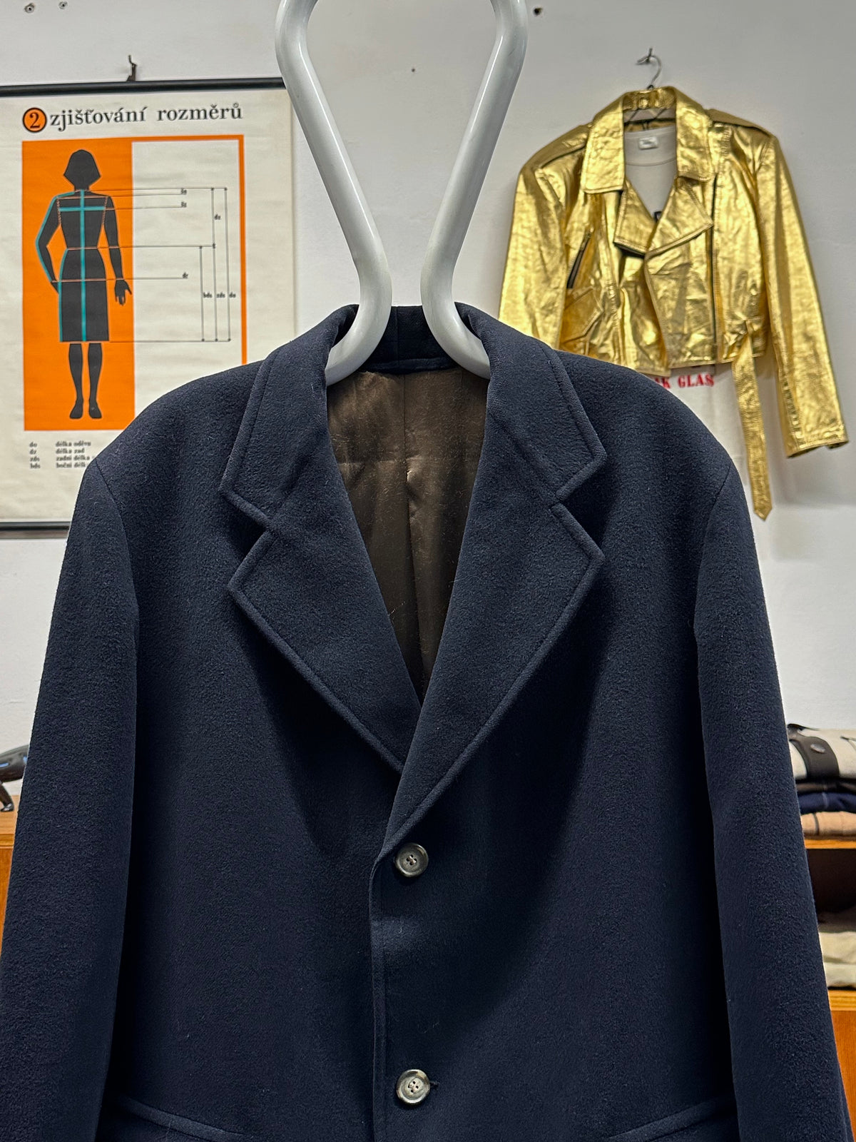 1987 Late 1980s 80s 80年代 C.P. COMPANY Black Wool Coat Massimo Osti Made in Italy Toto Praha Vintage clothing shop Antique shop 古着屋 プラハ Showroom appointment Prague ユーロ古着 ヨーロッパ古着 古着卸 ヴィンテージ