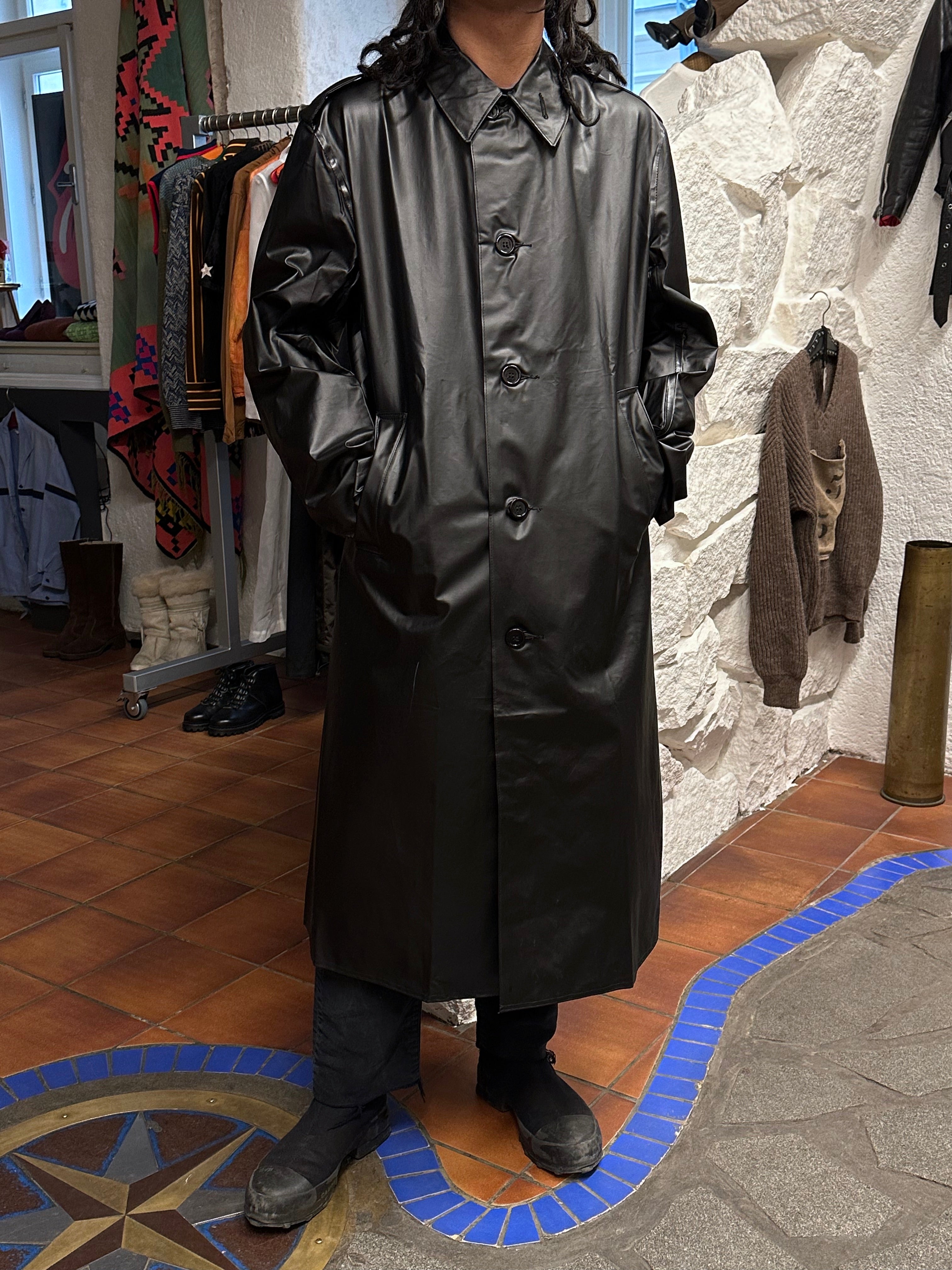 スウェーデン軍 ビンテージ ラバー レインコート　60年代 60s Swedish Army Black Rubber Raincoat – TOTO