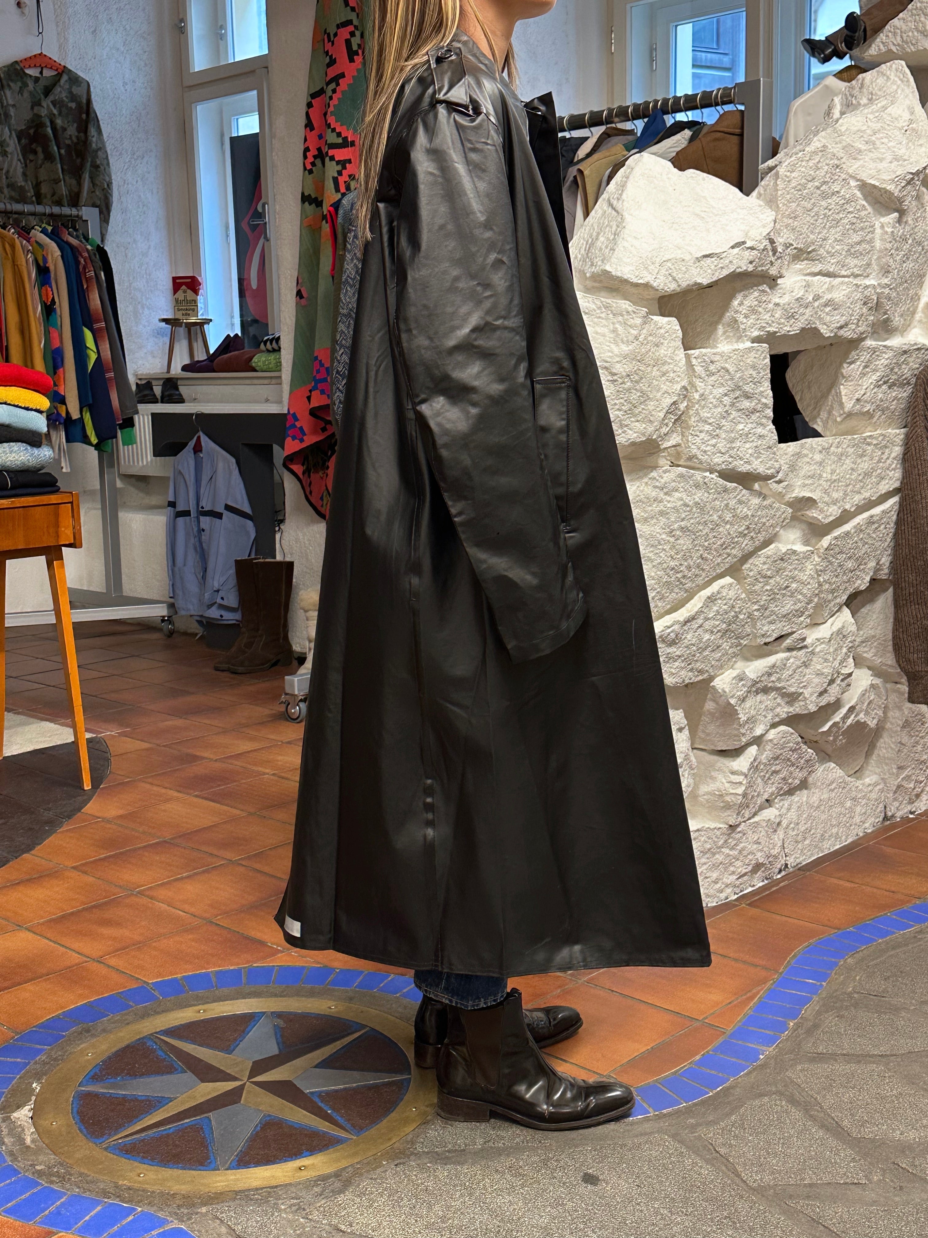60s Swedish Army Black Rubber Raincoat – TOTO