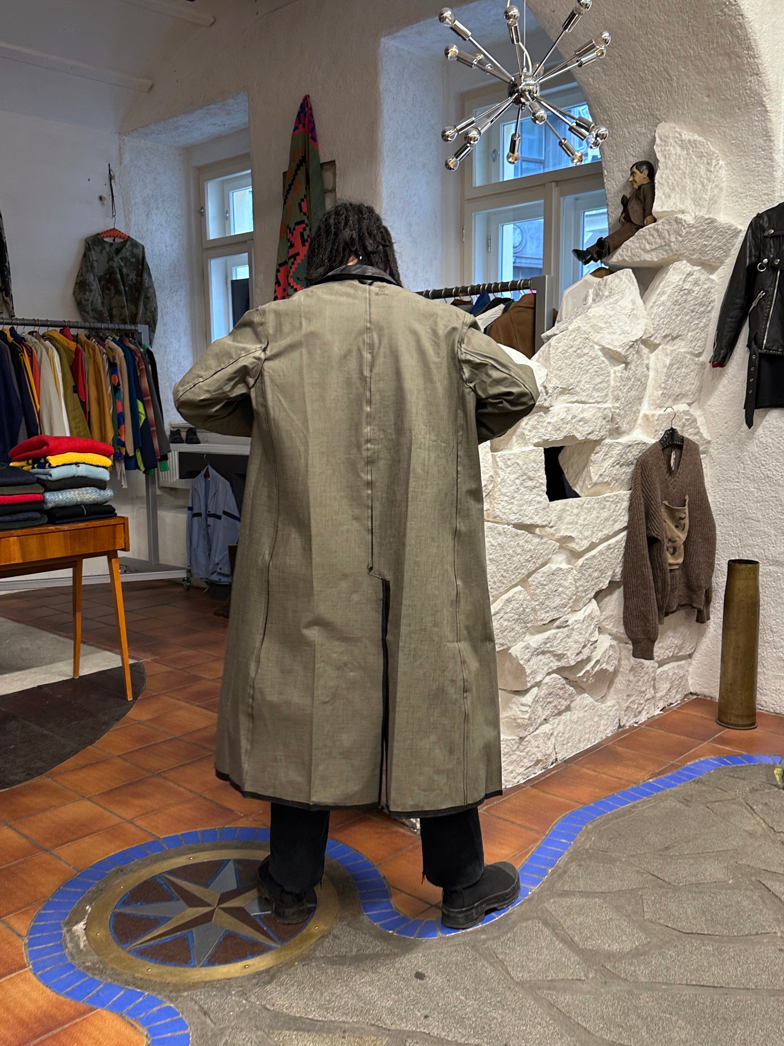 60s Swedish Army Black Rubber Raincoat – TOTO