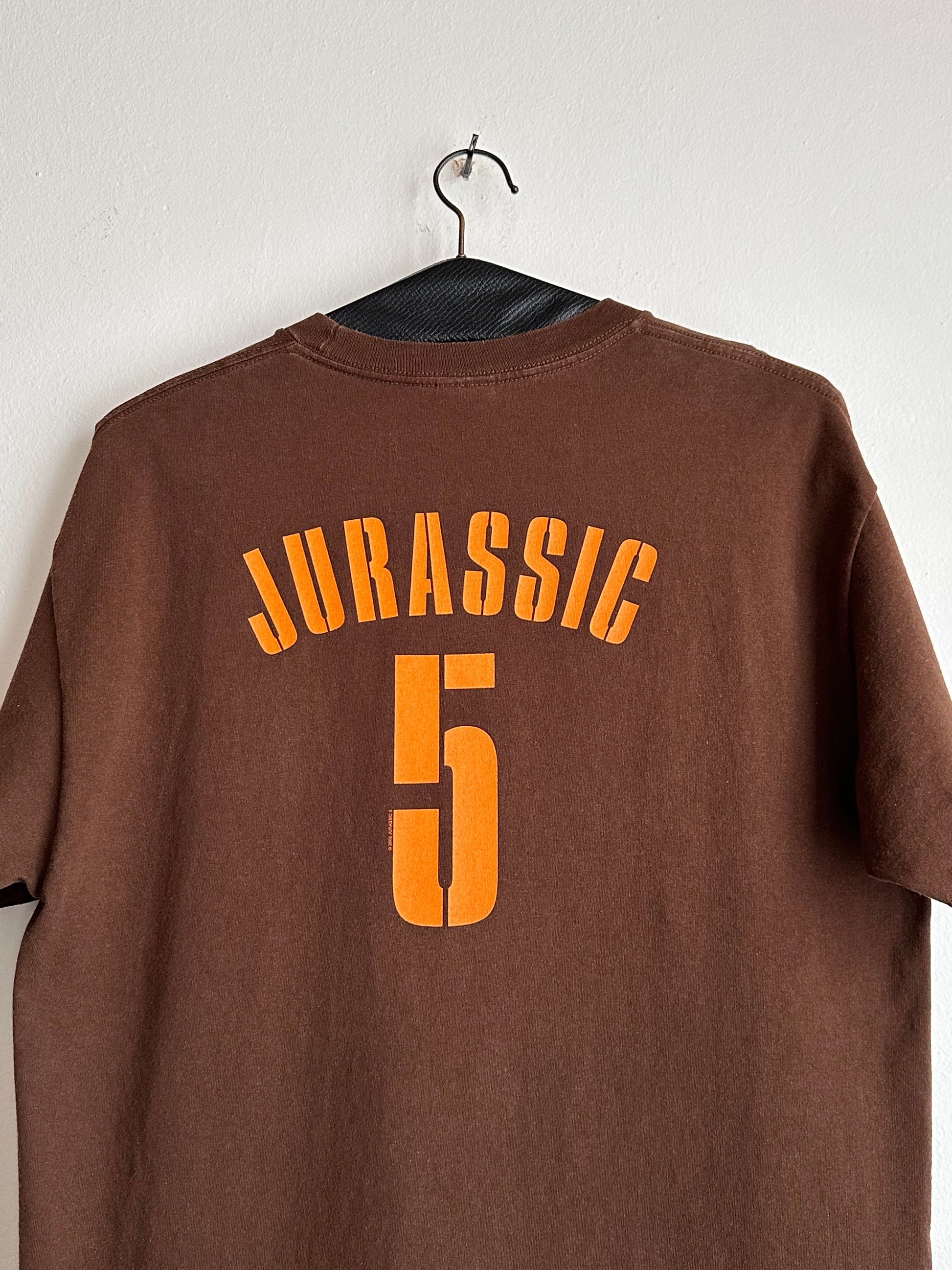 Jurassic 5 2002 HIP-HOP RAP T-shirt Vintage Tee Tシャツ ヴィンテージ ラップ Toto Praha Vintage clothing store Antique shop Prague 古着屋 アンティークショップ プラハ ユーロ古着  ヨーロッパ古着 古着卸 