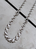 Polish garibaldi chain necklace