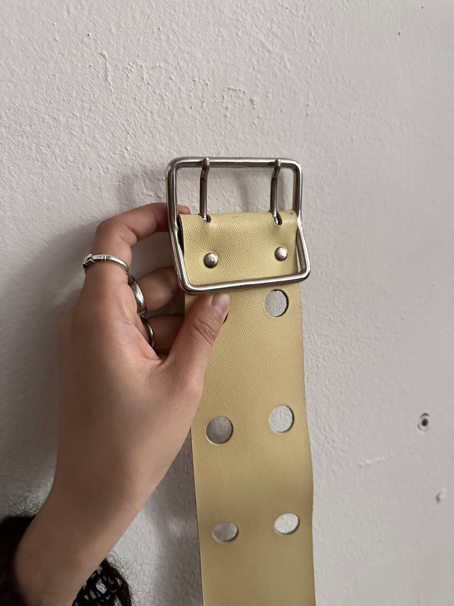 vintage leather belt - ivory punch